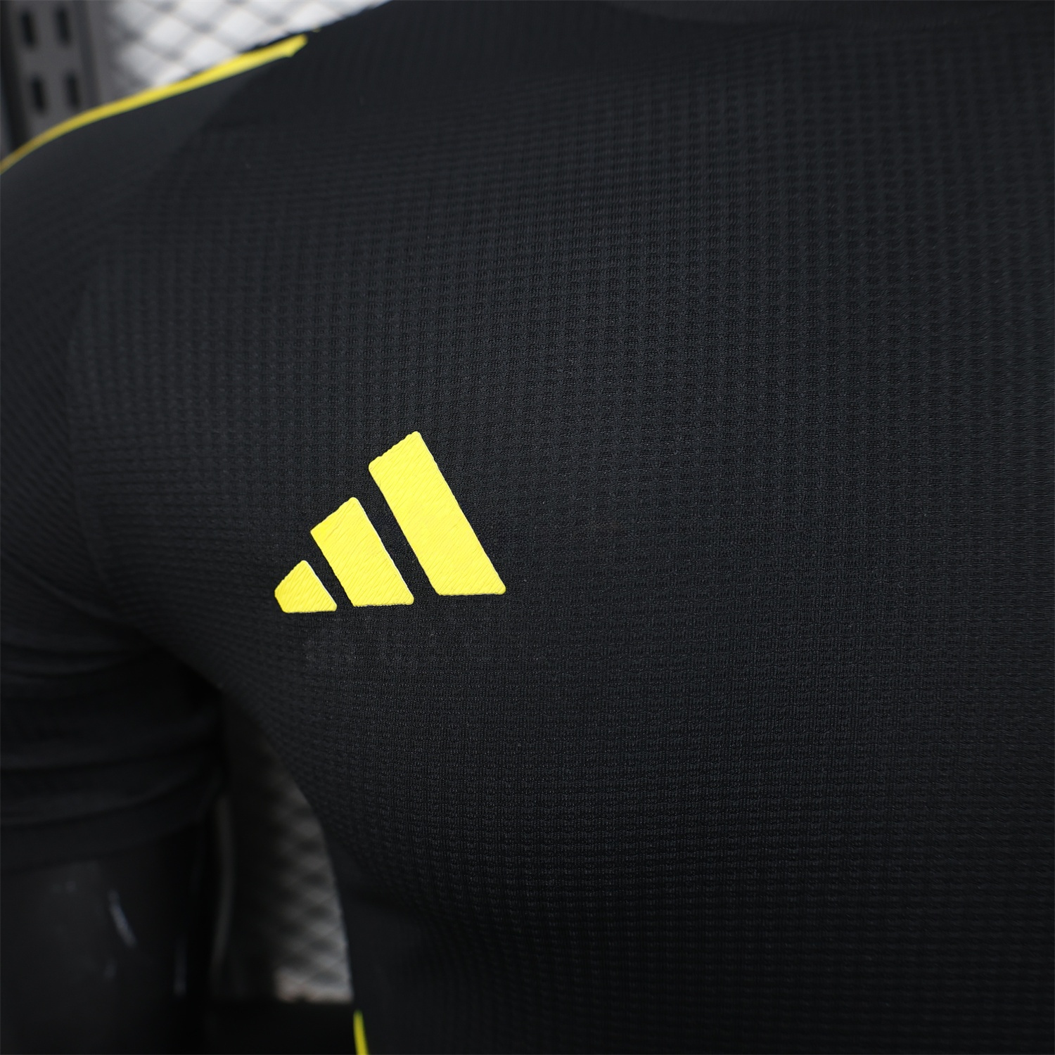 Algeria 25-26 Pure Black Jersey with Yellow Line - Player Version - UnitedFutballJersey