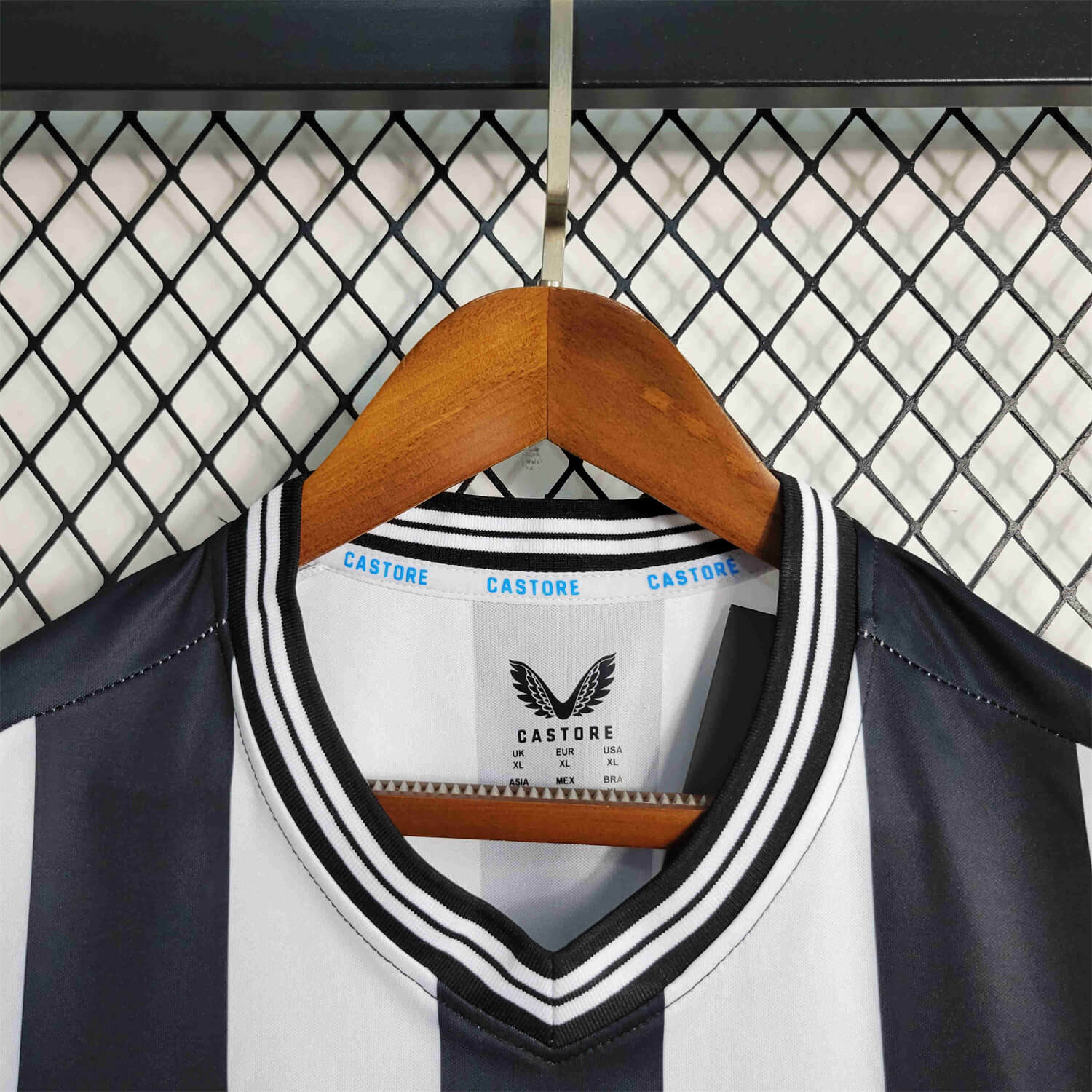 Newcastle United 23-24 Home Stadium Jersey - Fans Version - UnitedFutballJersey