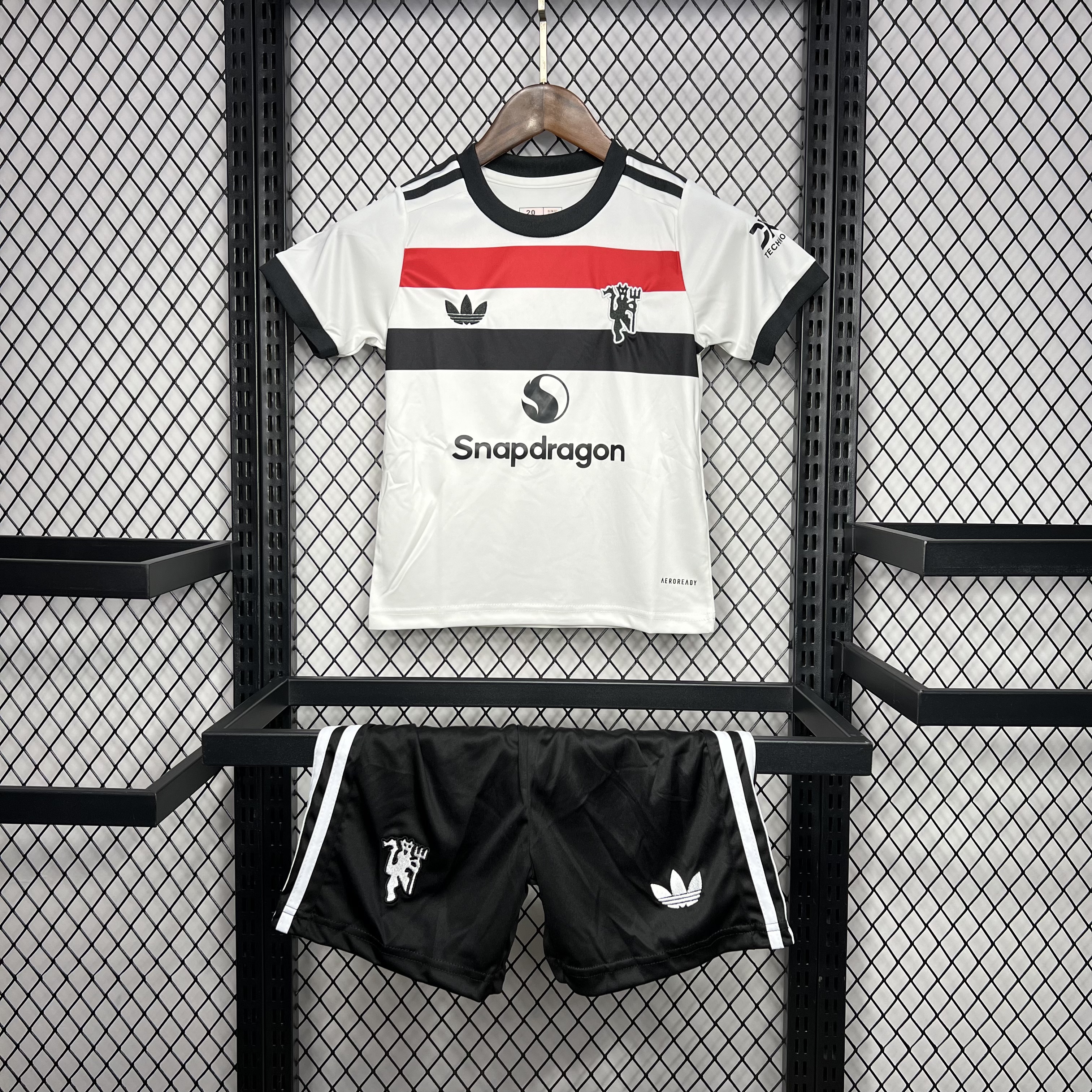 Manchester United 24-25 Third Kids Kit - UnitedFutballJersey