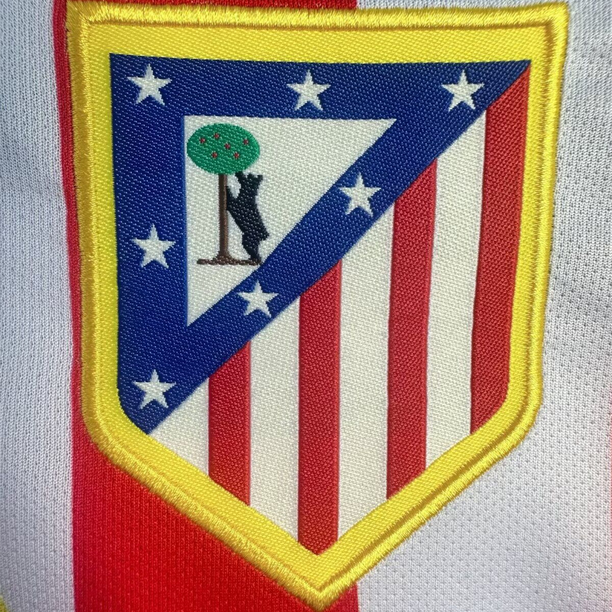 Retro Atletico Madrid 2004-05 Home Long Sleeves Jersey - S.p.i.d.e.r M.a.n - UnitedFutballJersey