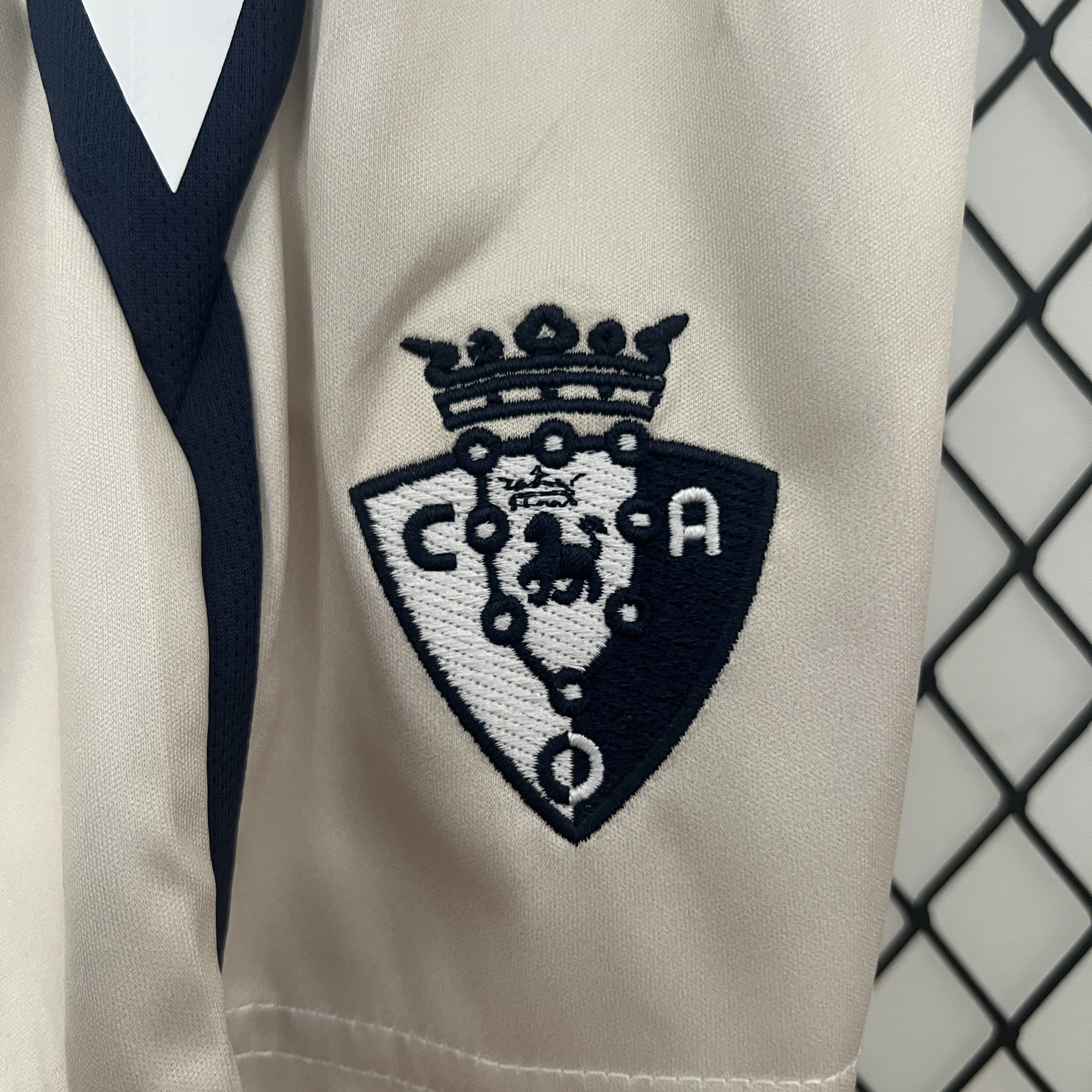 Osasuna 24-25 Away Kids Kit - UnitedFutballJersey