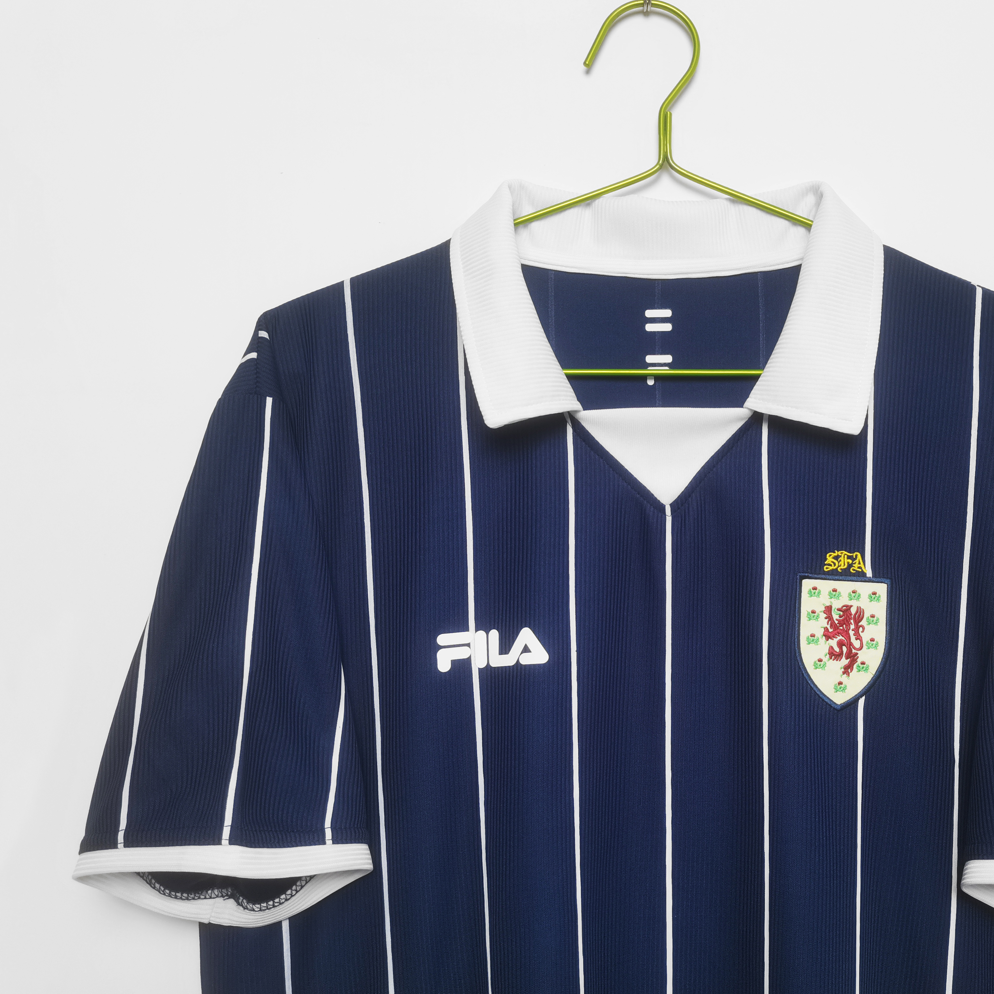 Retro S-c-o.t l.a-n.d 2002 Home Stadium Jersey - UnitedFutballJersey