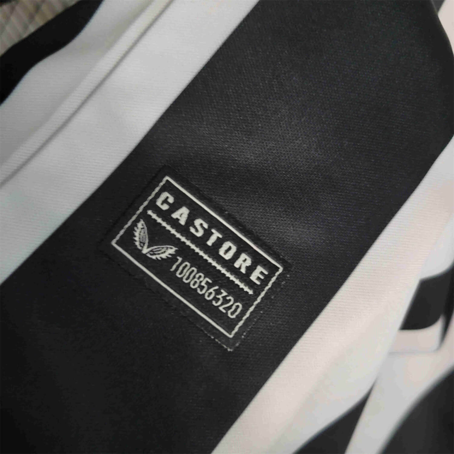 Newcastle United 23-24 Home Stadium Jersey - Fans Version - UnitedFutballJersey