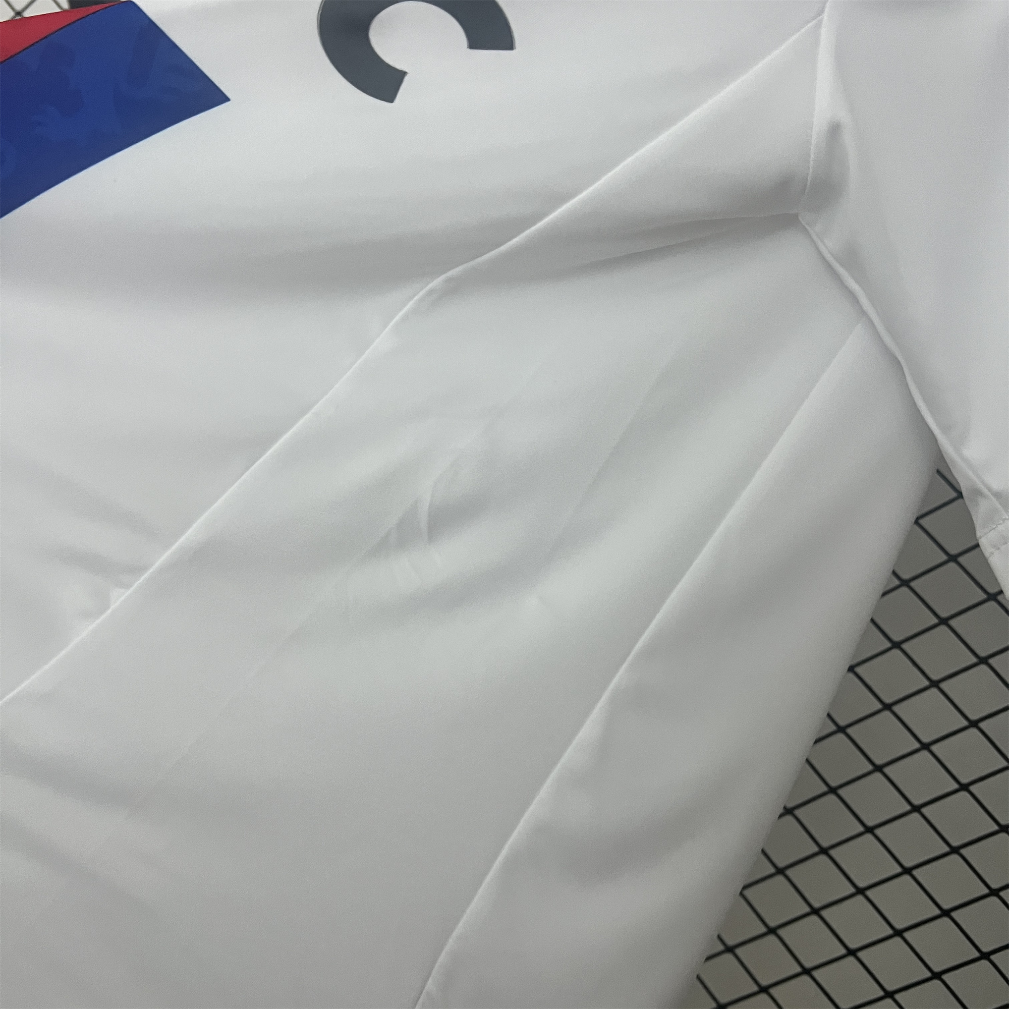 Retro Olympique Lyonnais Lyon 2010-11 Home Jersey - UnitedFutballJersey