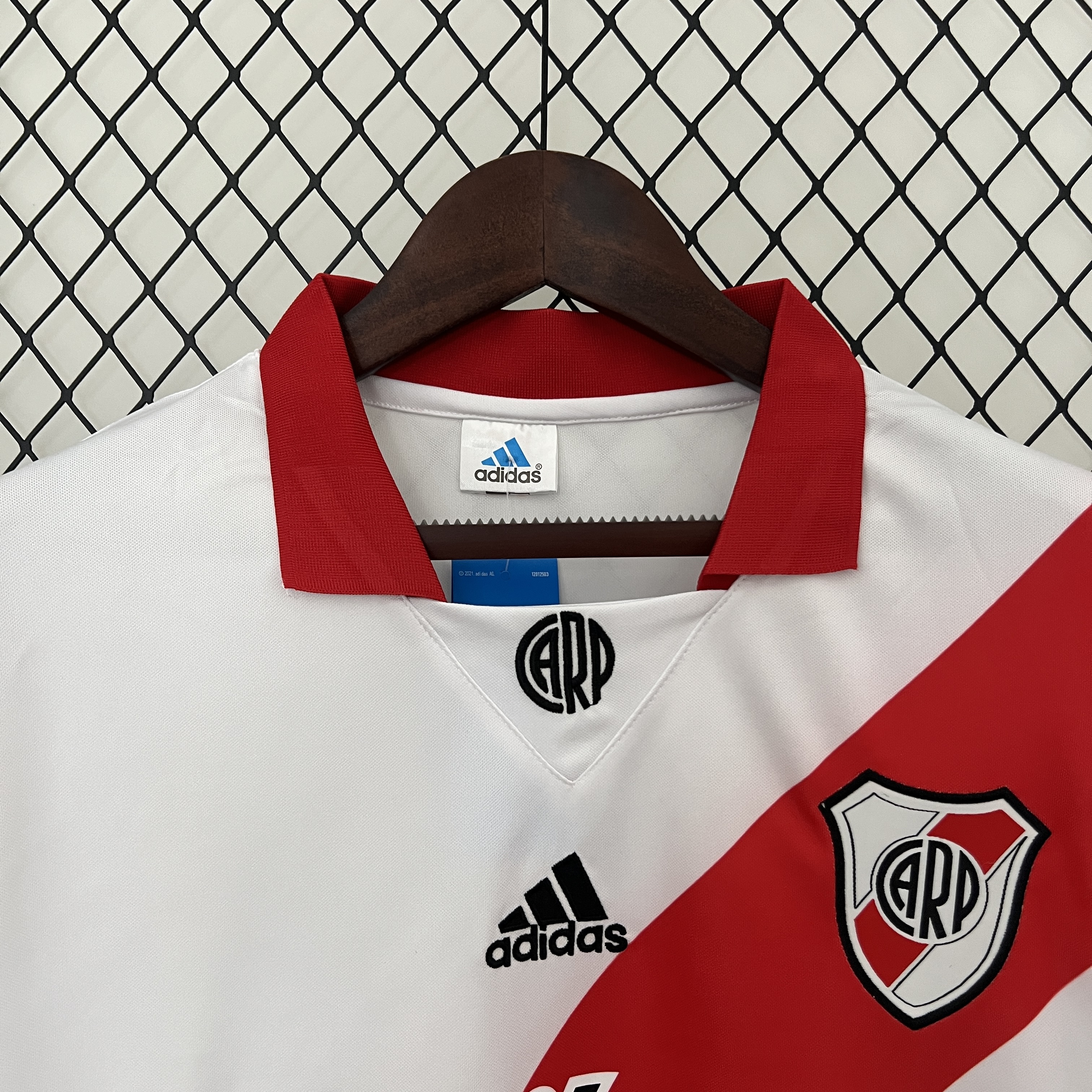 Retro River Plate 1998-99 Home Stadium Jersey - UnitedFutballJersey