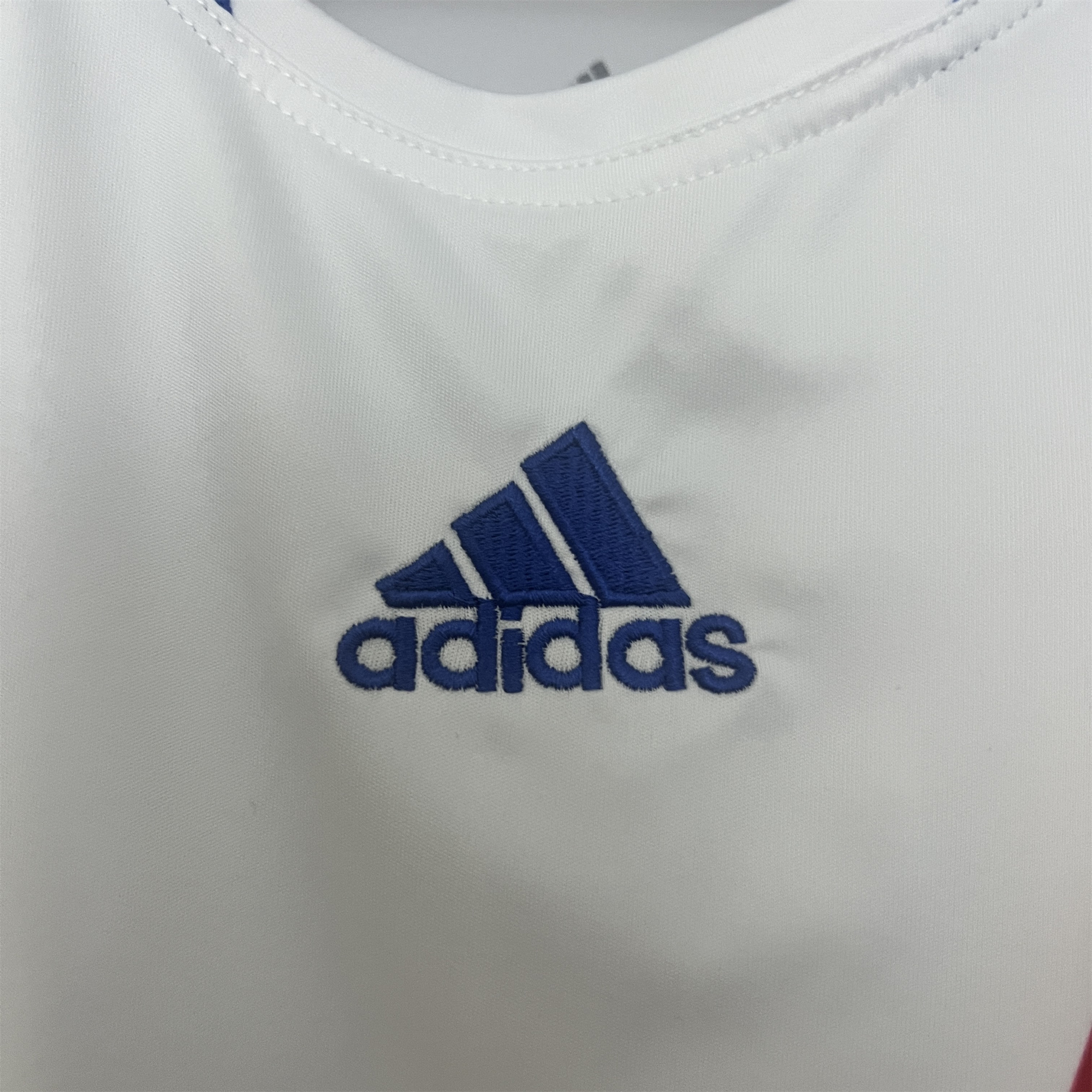 Retro Olympique Lyonnais Lyon 2010-11 Home Jersey - UnitedFutballJersey