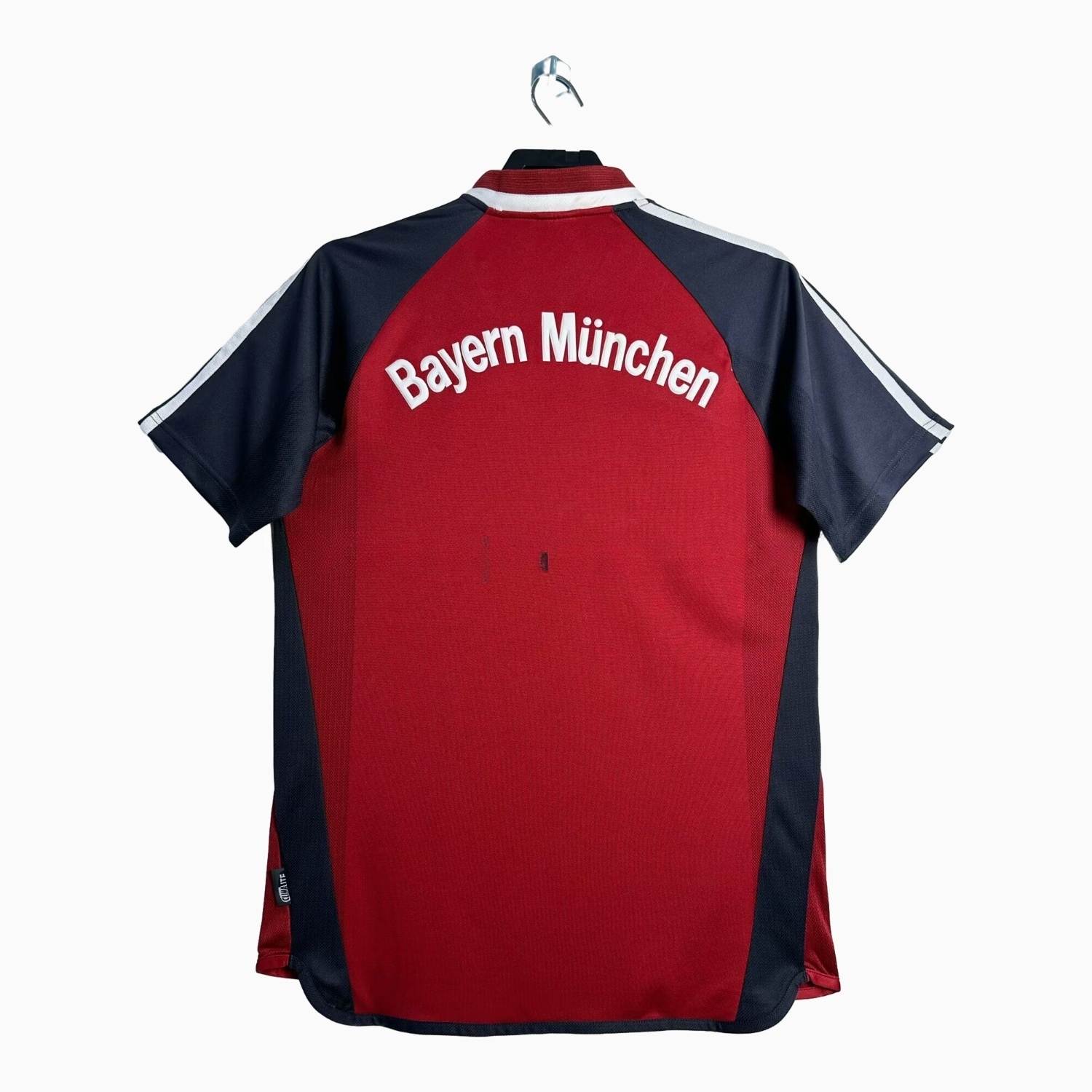 Retro Bayern Munich 2001-02 Home Jersey - UnitedFutballJersey