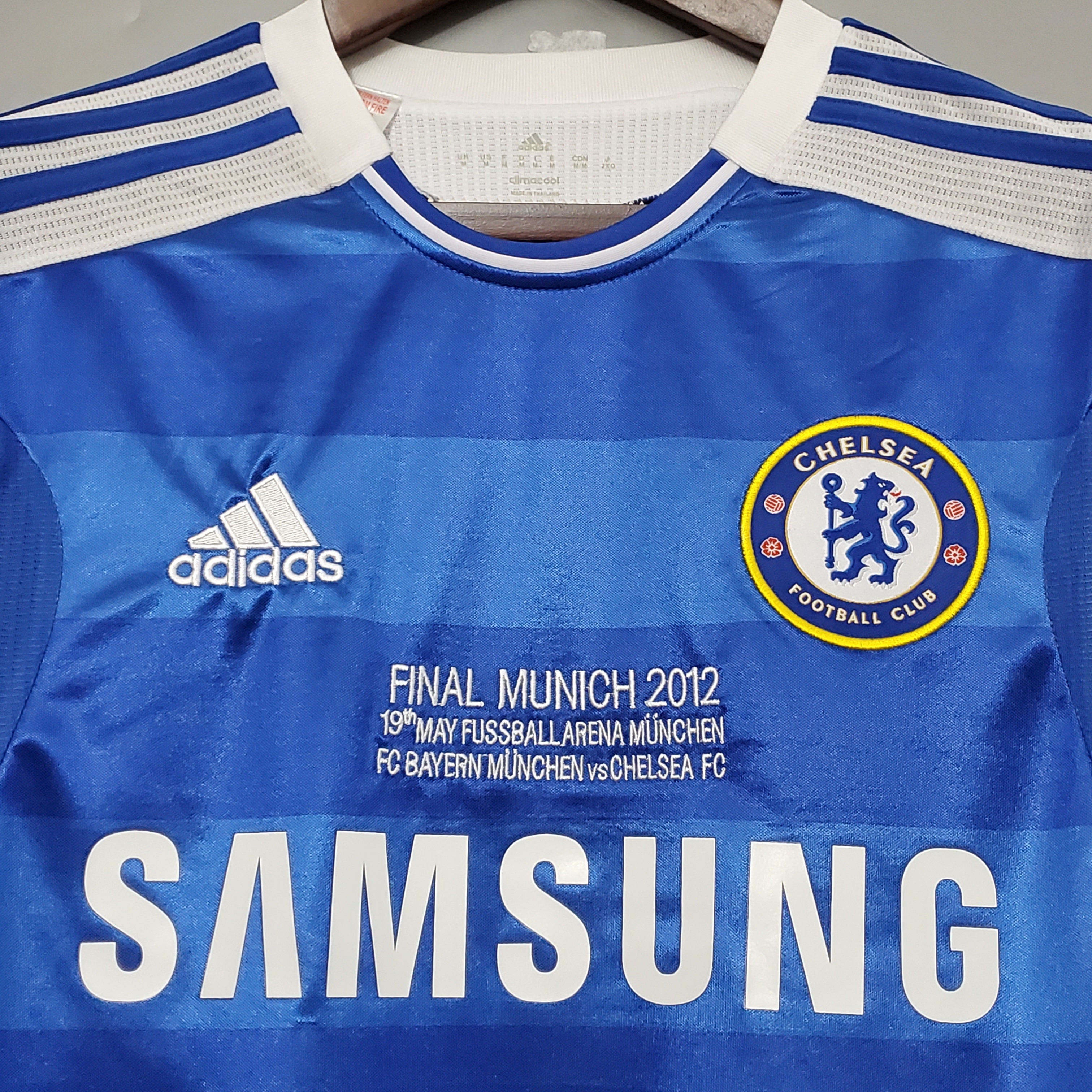 Retro CHELSEA 2011-12 Home Stadium Jersey - Champions League Final - UnitedFutballJersey