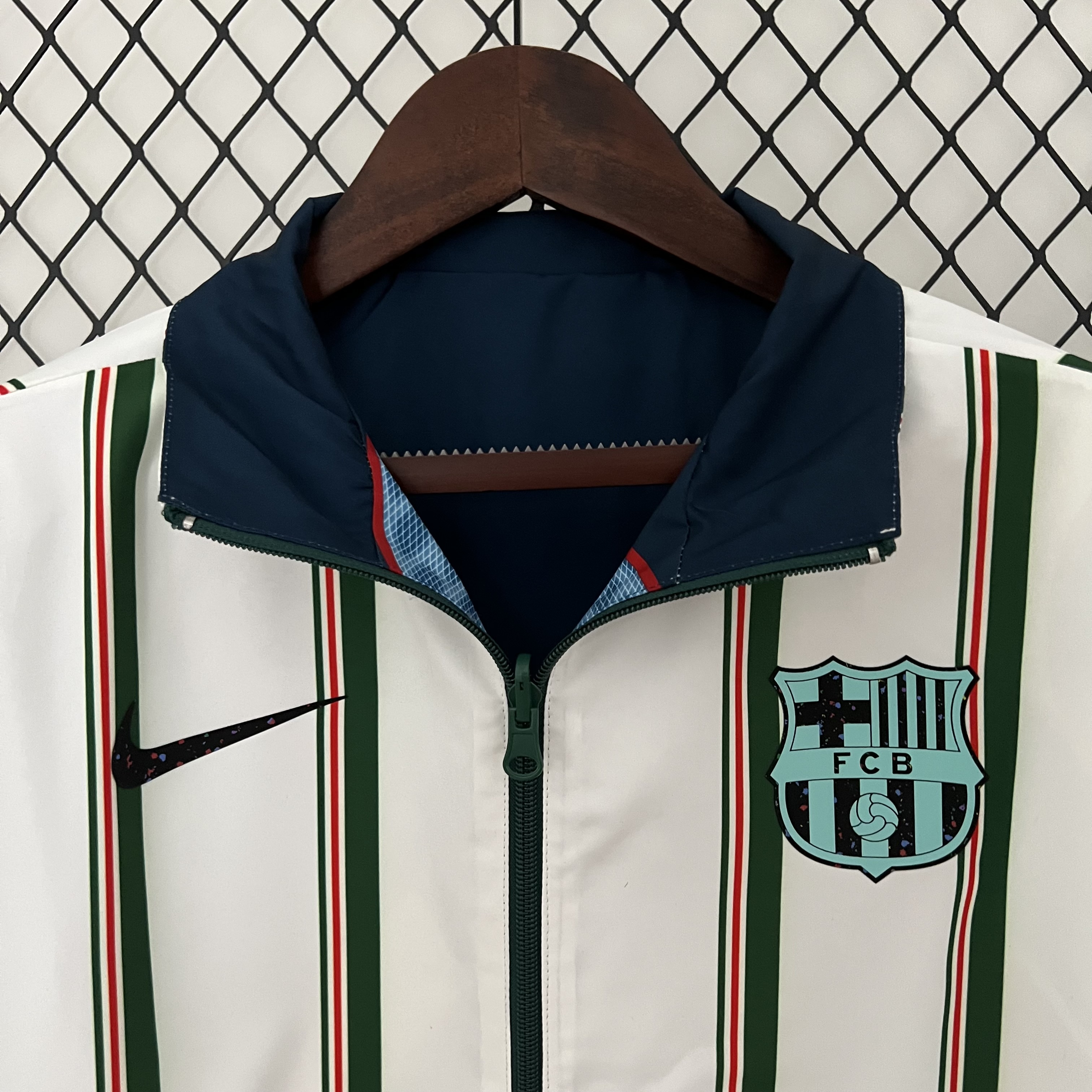 B.A.R.S.A 23-24 Player Reversible Windbreaker - White & Blue - UnitedFutballJersey