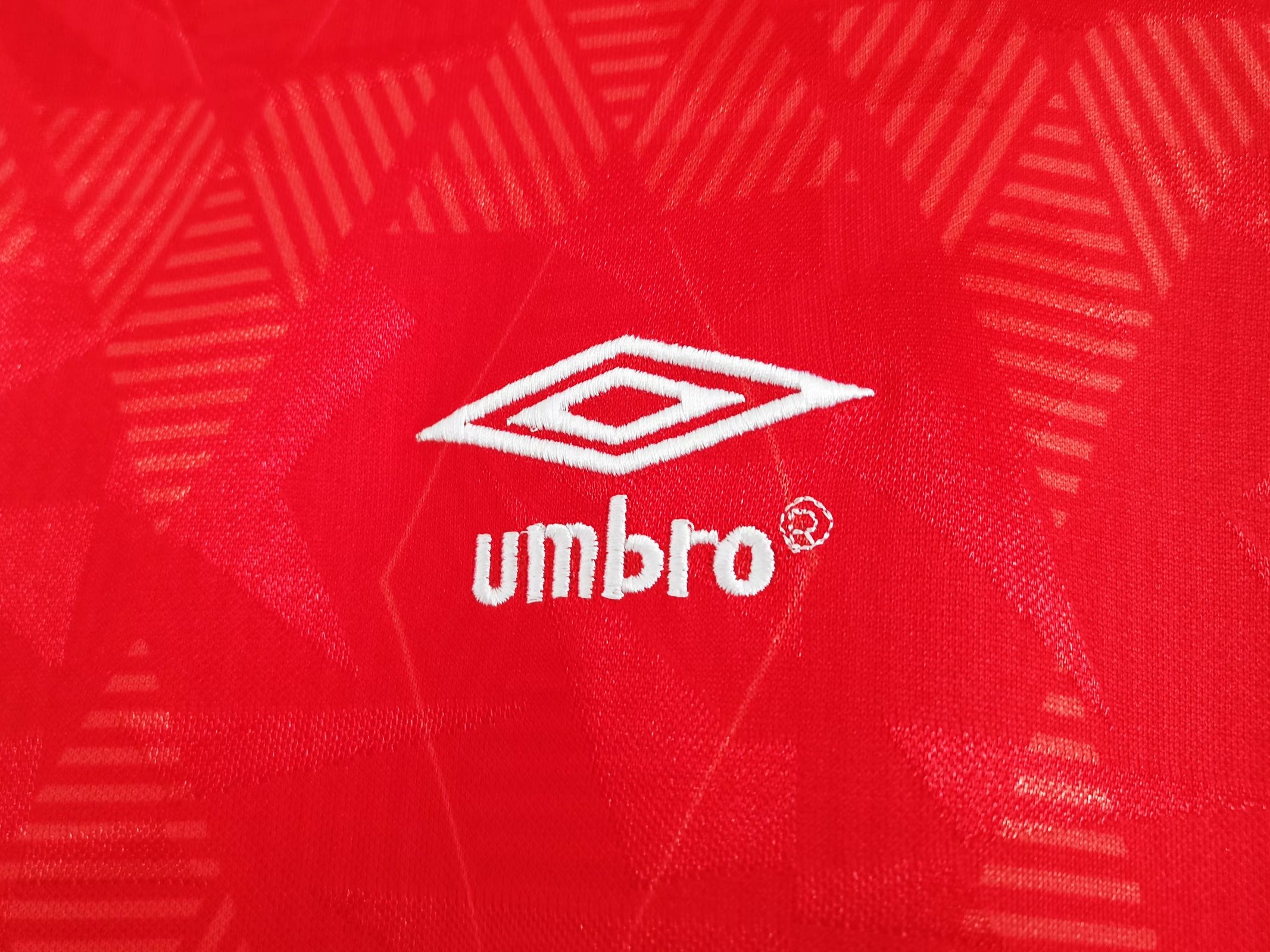 Retro England 1990 Away Stadium Jersey - UnitedFutballJersey
