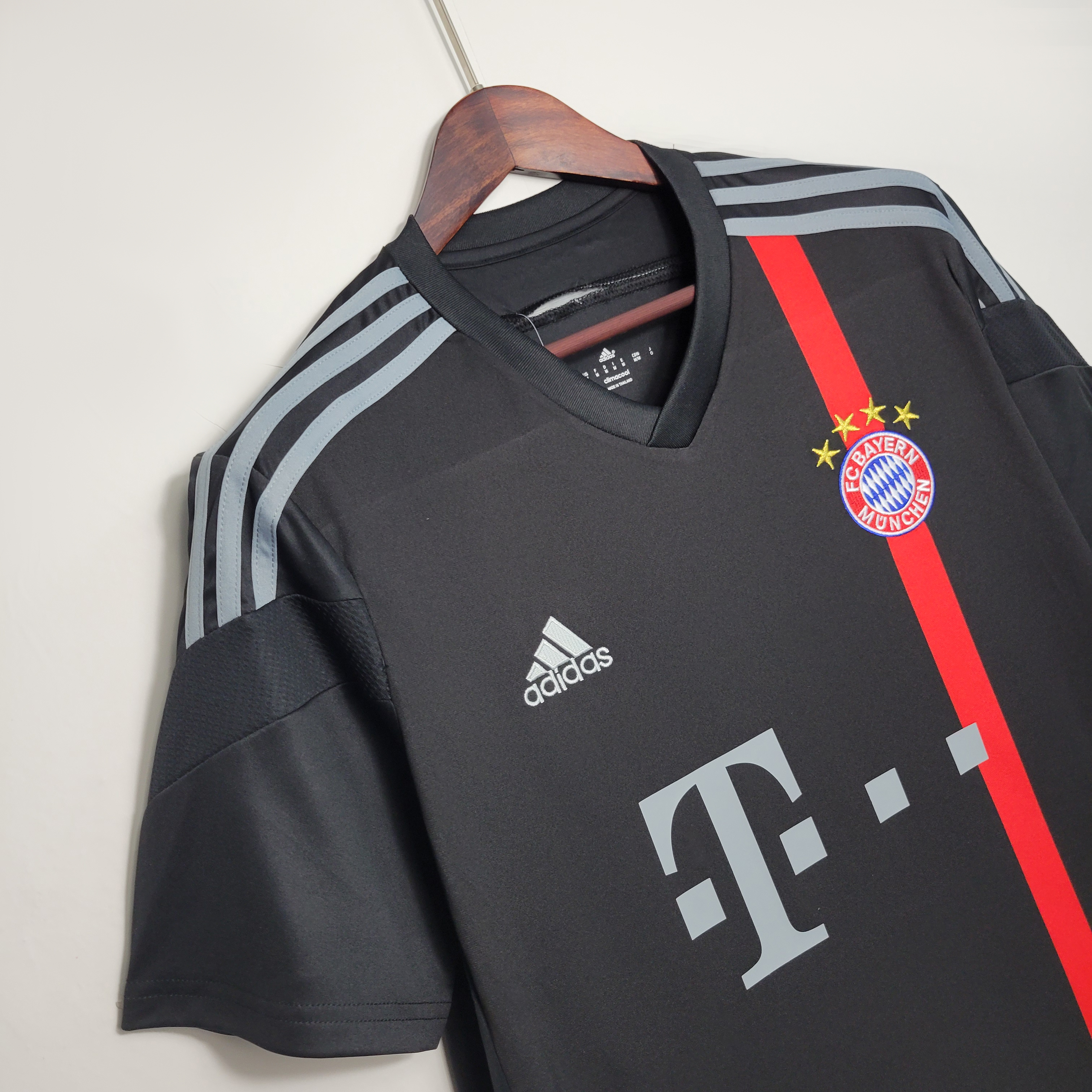 Retro Bayern Munich 14-15 Third Jersey - UnitedFutballJersey