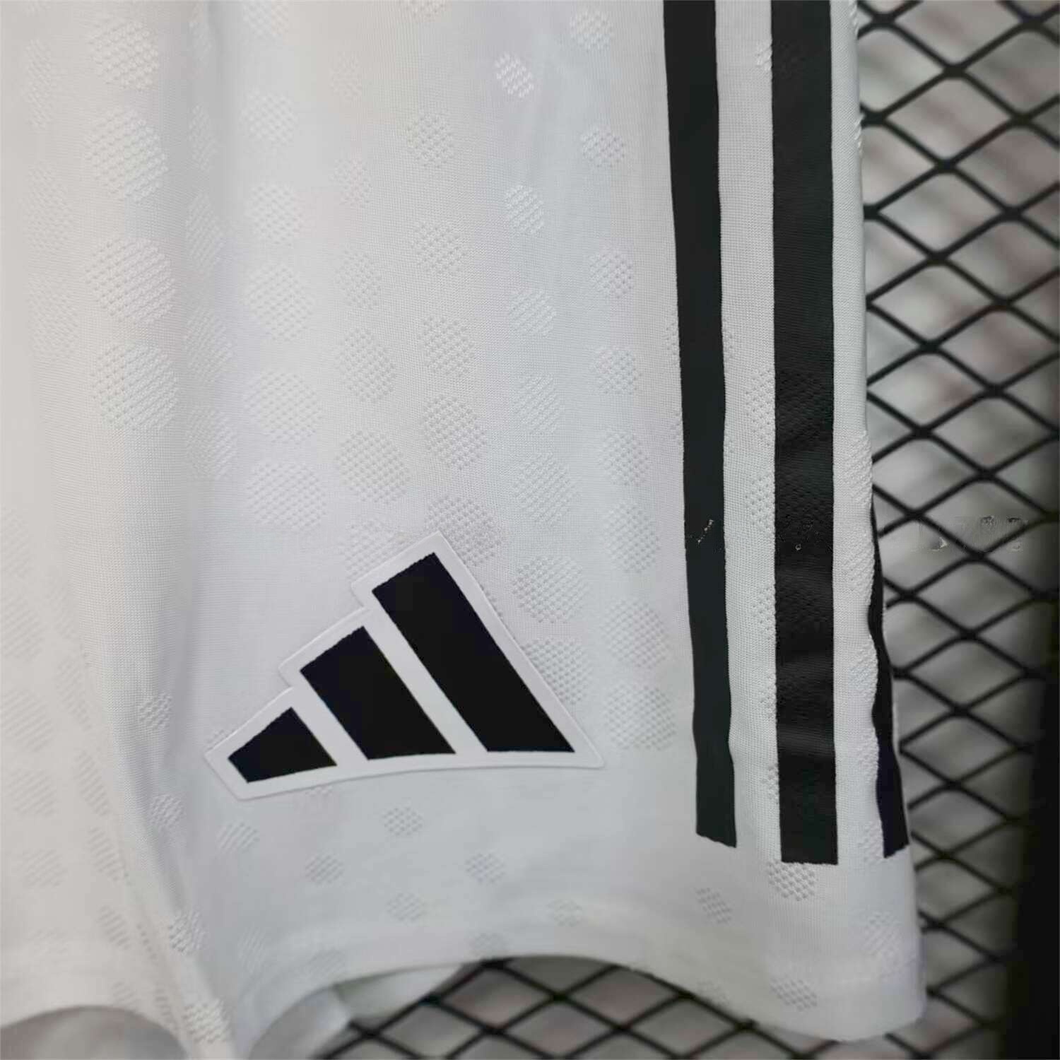 Newcastle United 25-26 Home White Shorts - Player Version - UnitedFutballJersey