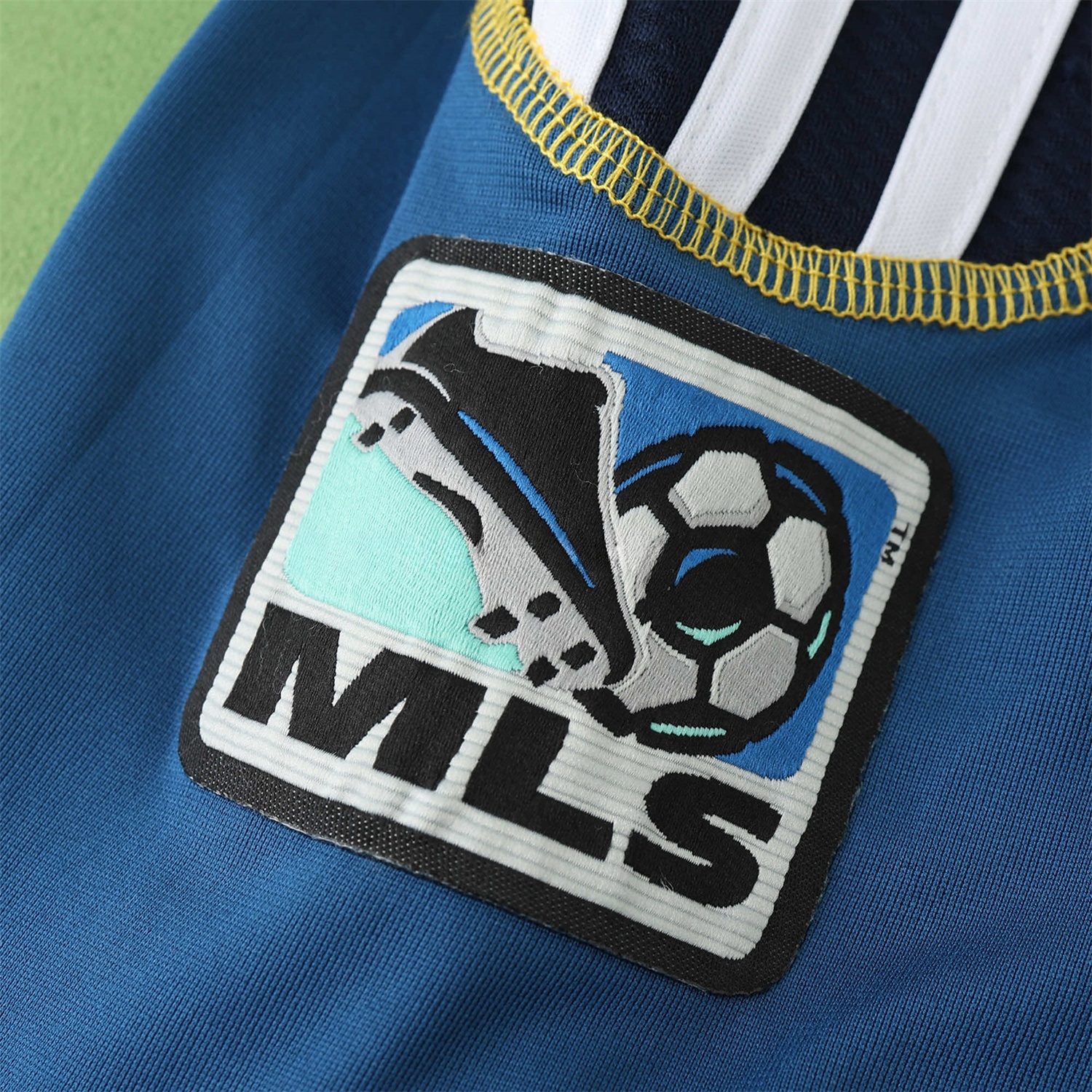 Retro LA Galaxy 2011-12 Away Jersey - UnitedFutballJersey