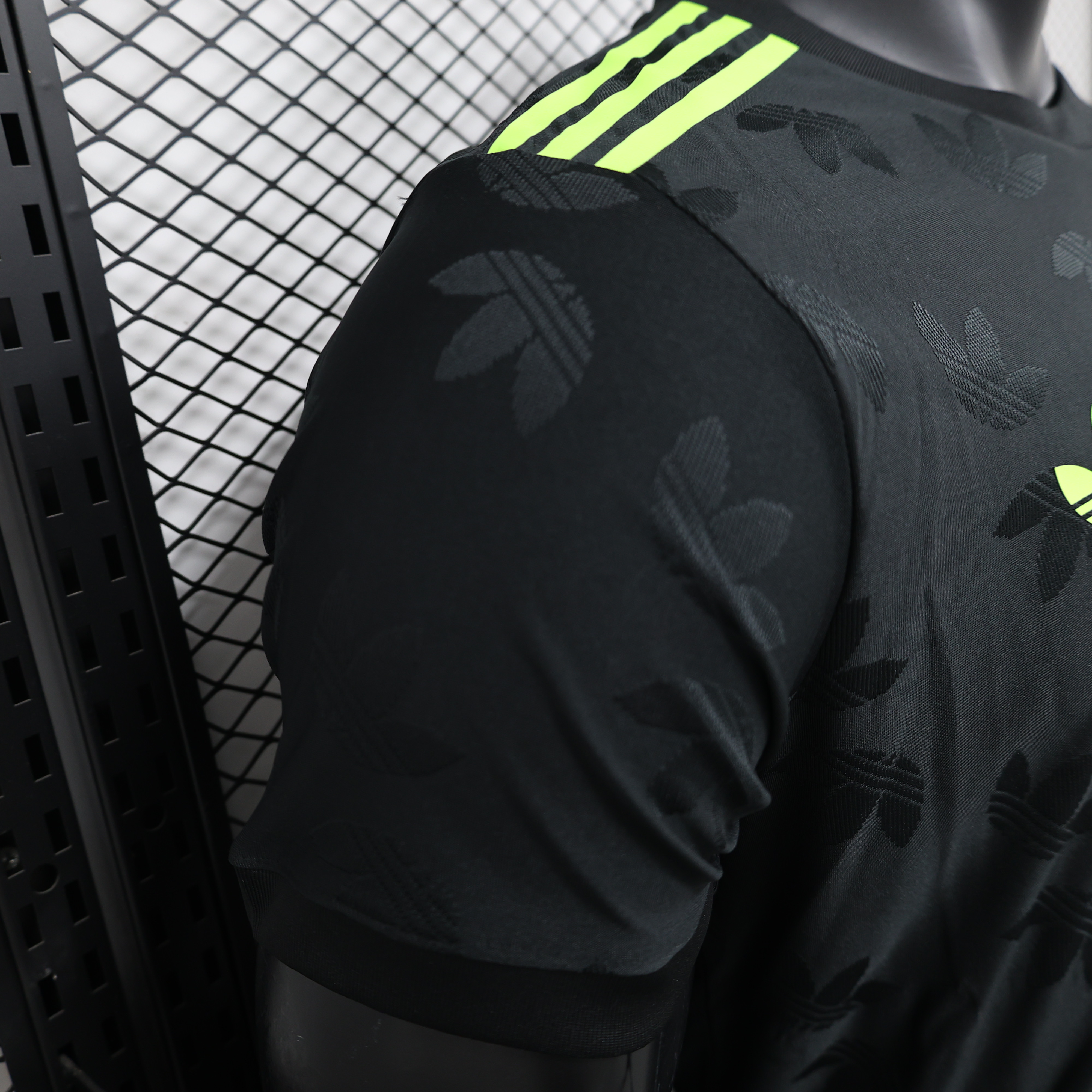 Juventus 24-25 Black Special Edition Jersey - Player Version - UnitedFutballJersey