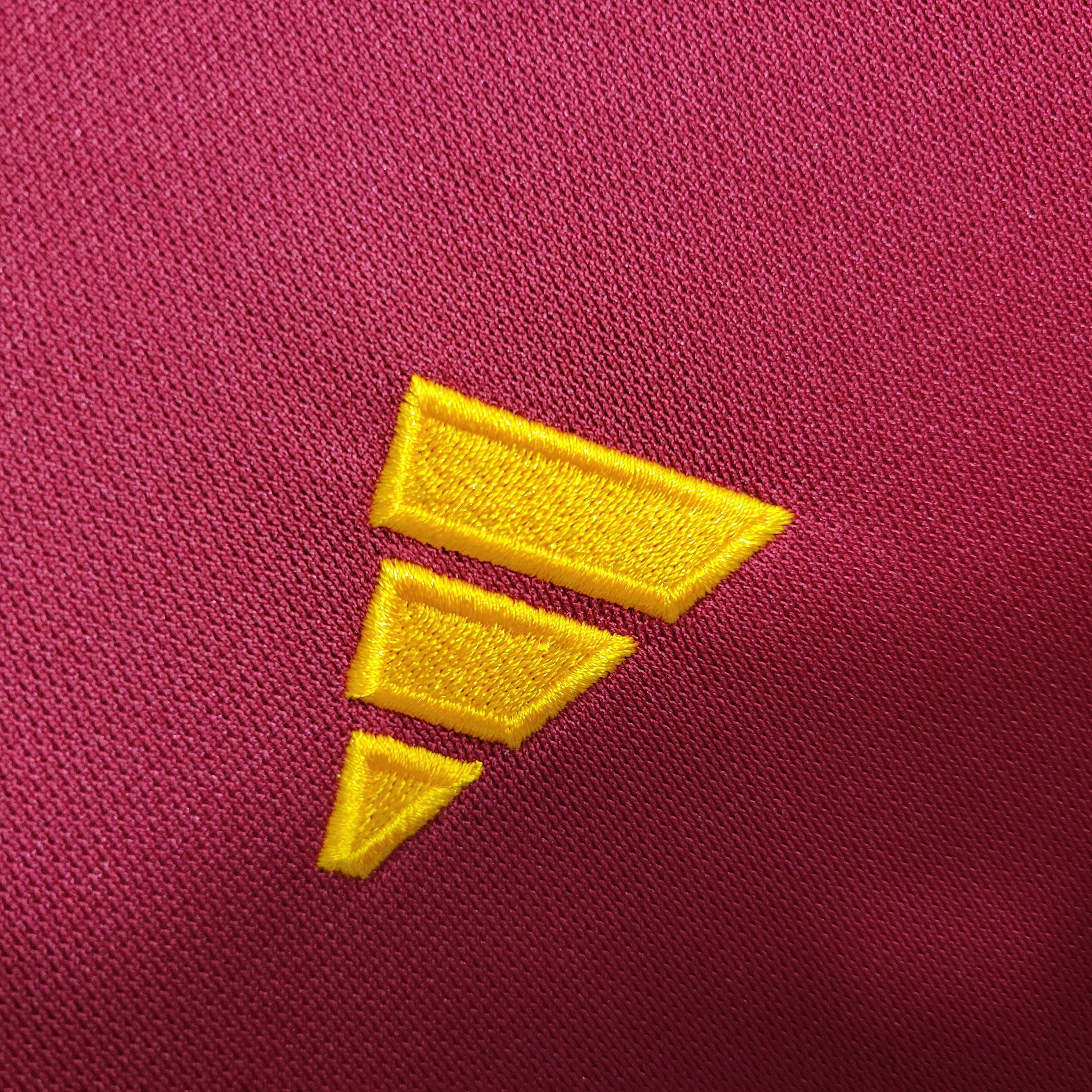 Roma 23-24 Home Stadium Jersey - Fans Version - UnitedFutballJersey