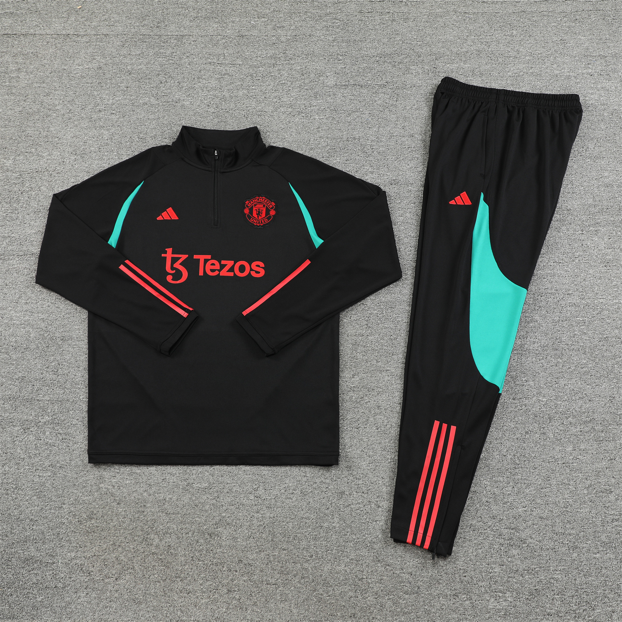 Manchester United 23-24 Long Sleeve Training Set Black - UnitedFutballJersey