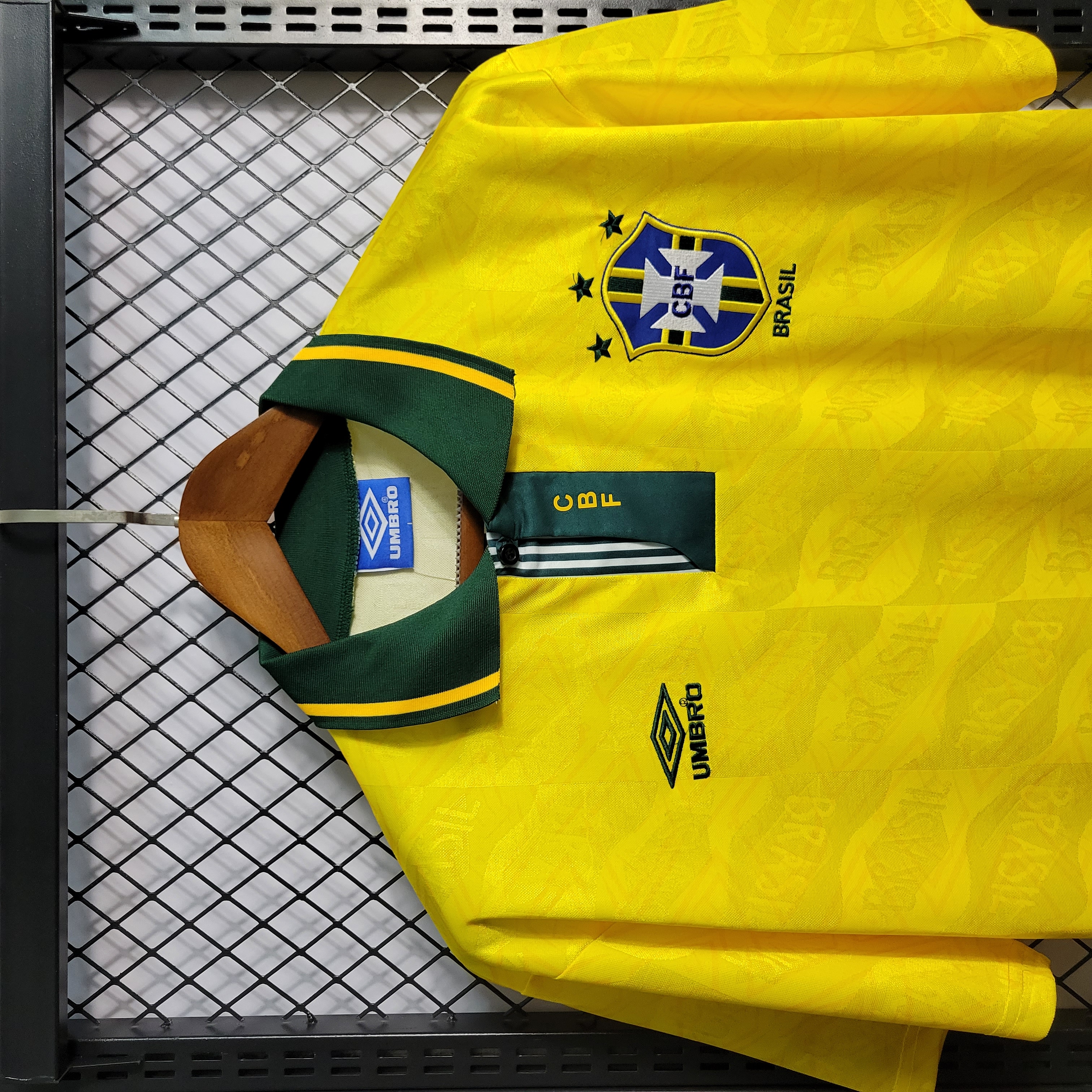 Retro Brazil 1991-93 Home Stadium Jersey - UnitedFutballJersey