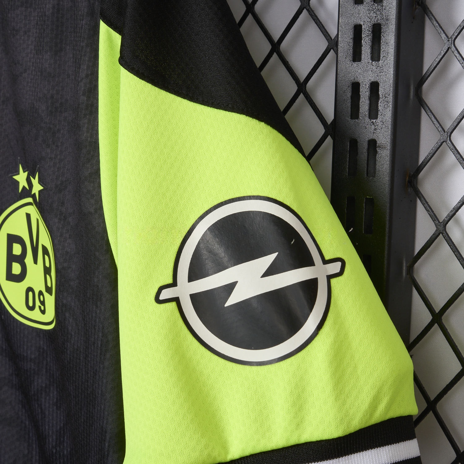 Retro Dortmund 2020-21 Black Special Edition Jersey - UnitedFutballJersey