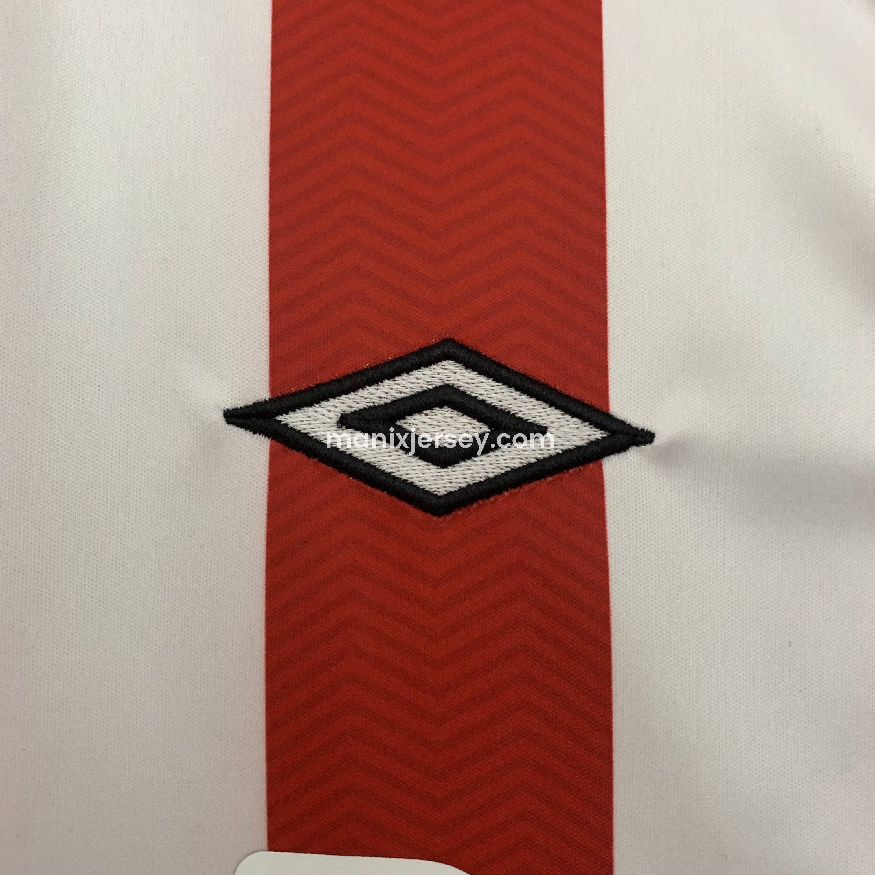 Retro Athletic Bilbao 2011-12 Home Jersey - UnitedFutballJersey