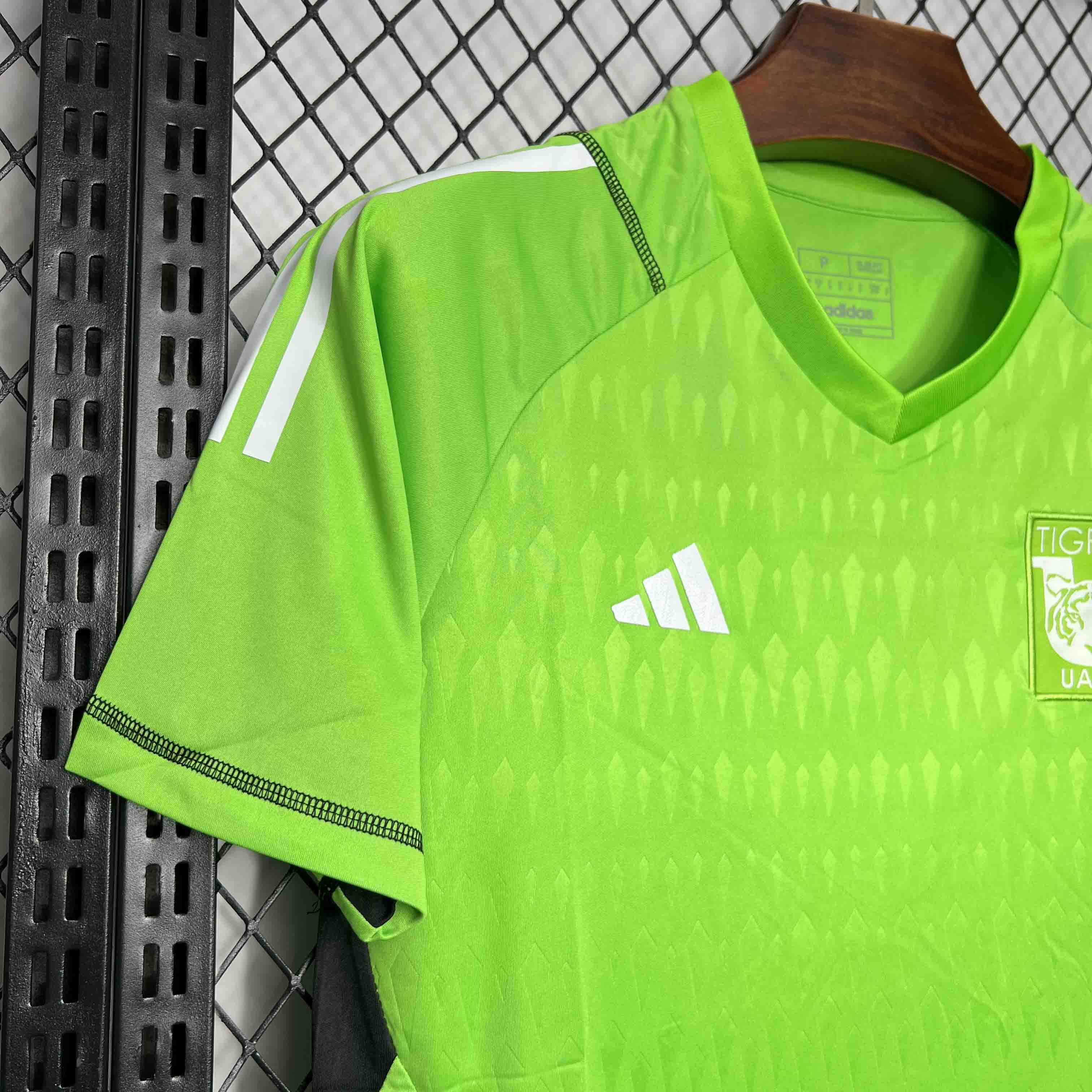 Tigres UANL 24-25 Green Goalkeeper Jersey - Fans Version - UnitedFutballJersey