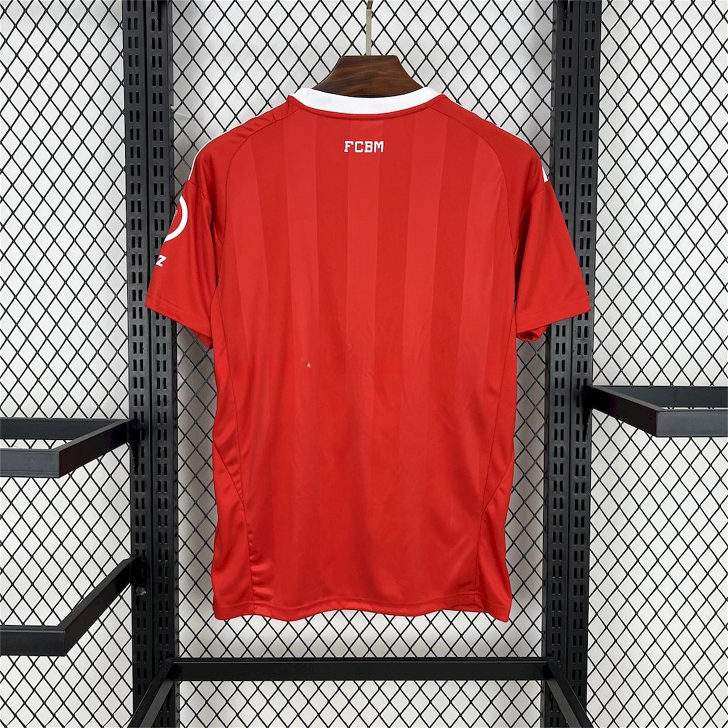 Bayern Munich 25-26 Red Trefoil Goalkeeper Jersey - Fans Version - UnitedFutballJersey