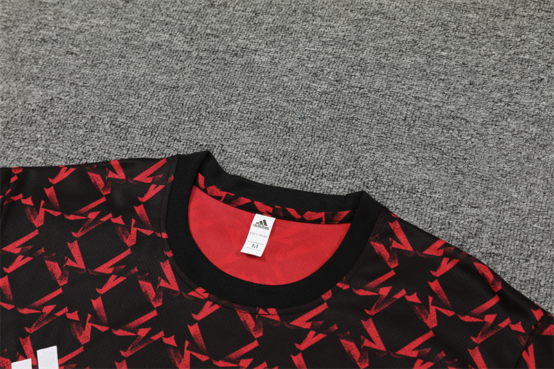 Manchester United 24-25 Short-Sleeve Training Set - Red - UnitedFutballJersey