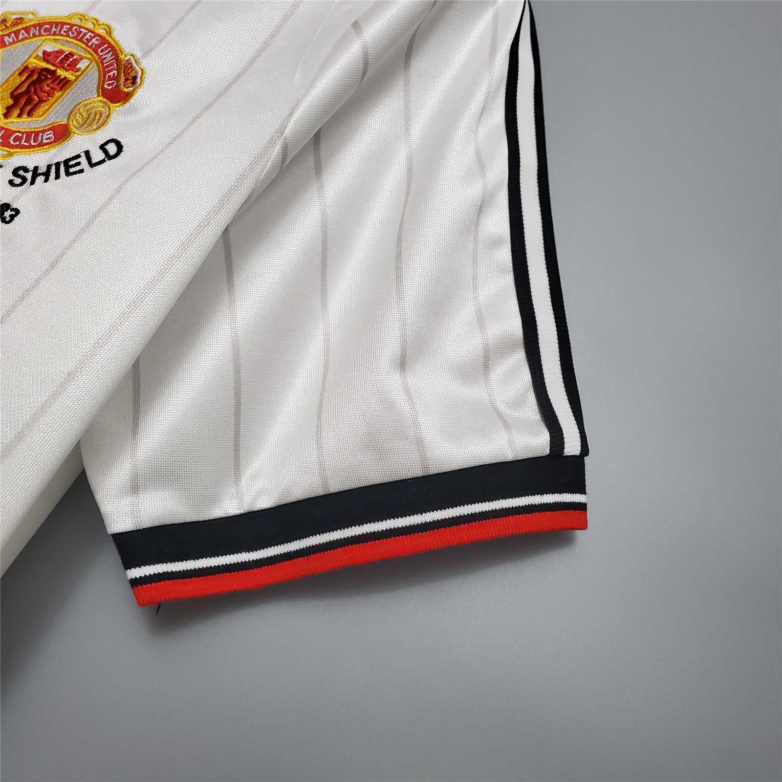 Manchester United Retro 82-83 Away Jersey - UnitedFutballJersey