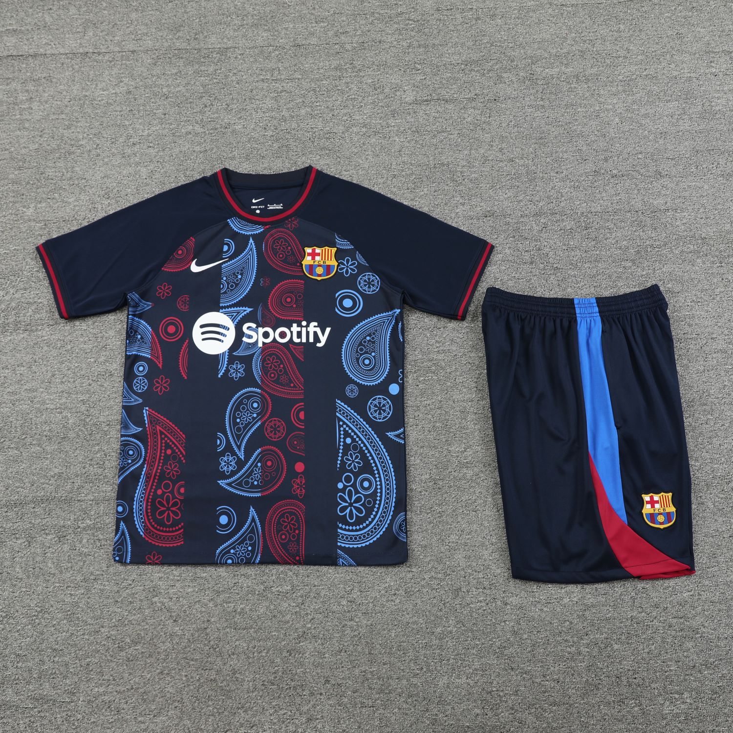 Barcelona 24-25 Short-Sleeve Training Set - Blue with Pattern - UnitedFutballJersey