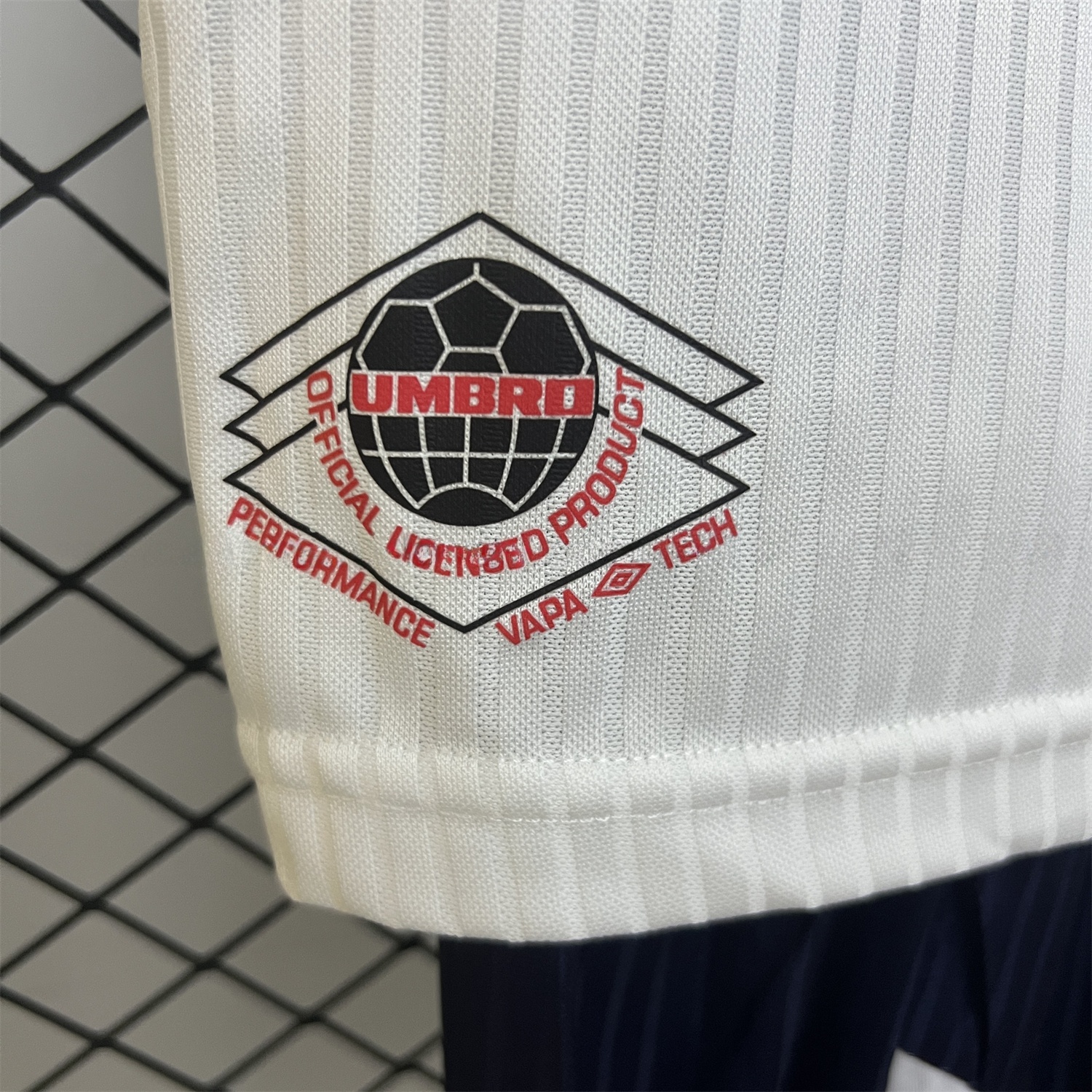Retro England 1998 Home Kids Kit - UnitedFutballJersey