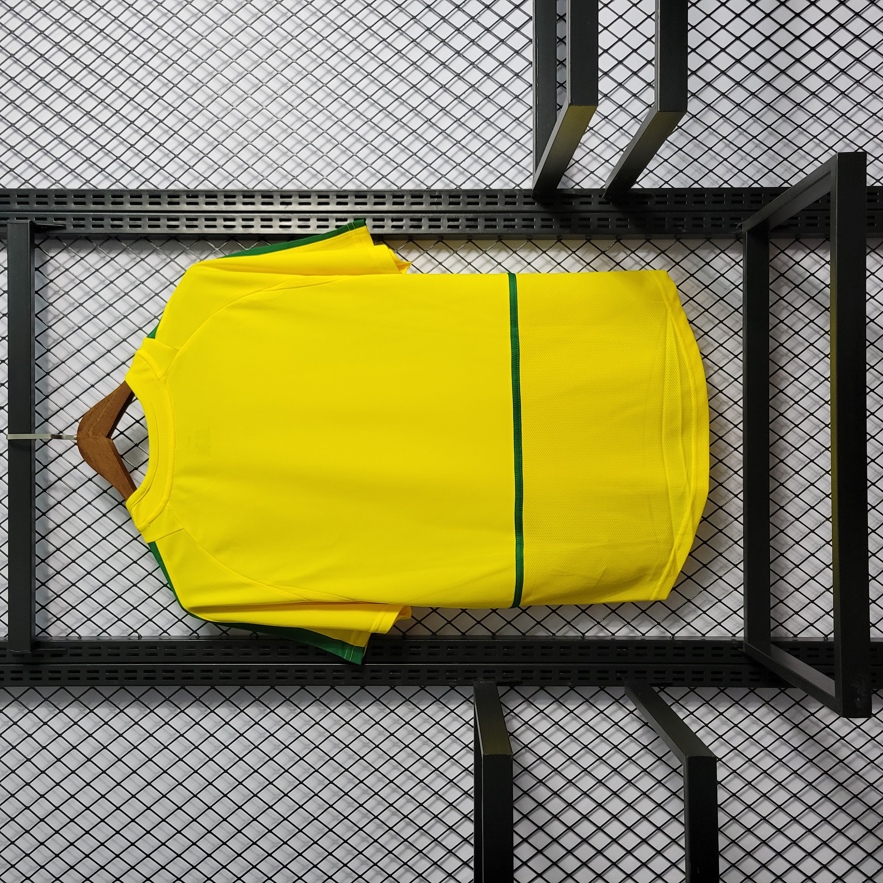 Retro Brazil 2002 Home Stadium Jersey - UnitedFutballJersey