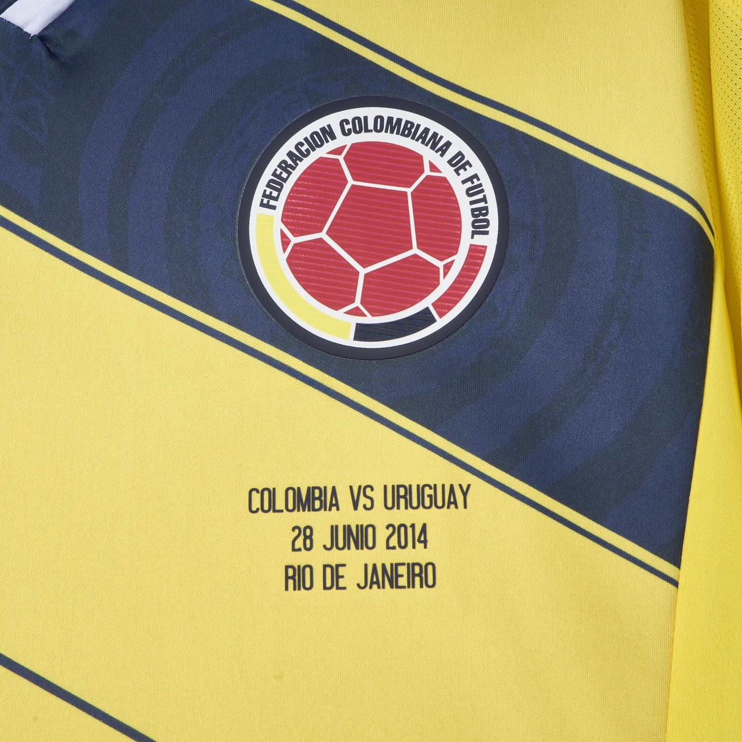 Retro Colombia 2014 Home Jersey - UnitedFutballJersey