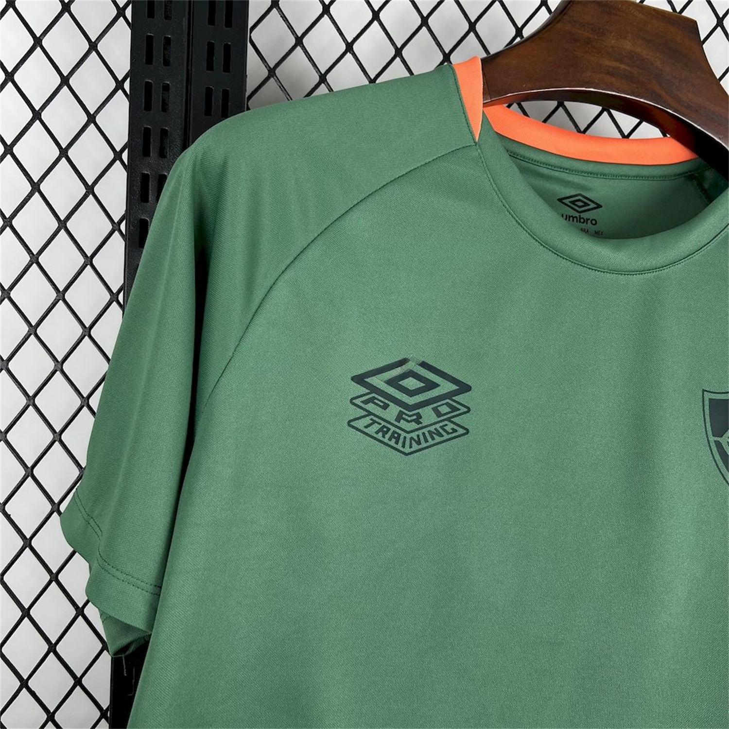Fluminense 25-26 Green Training Jersey - Fans Version - UnitedFutballJersey