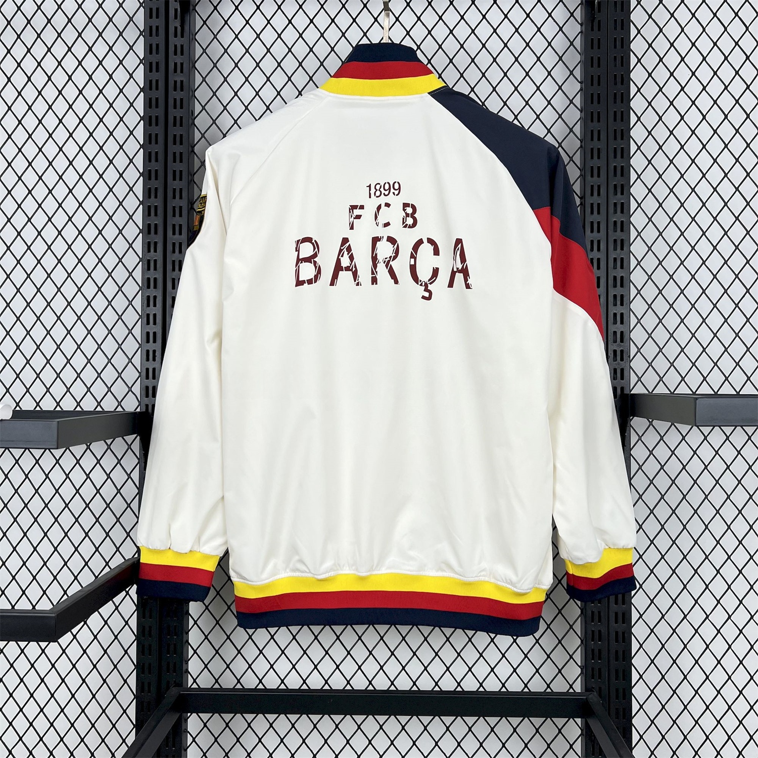 Retro Barcelona 1994-95 Player Windbreaker - White - UnitedFutballJersey