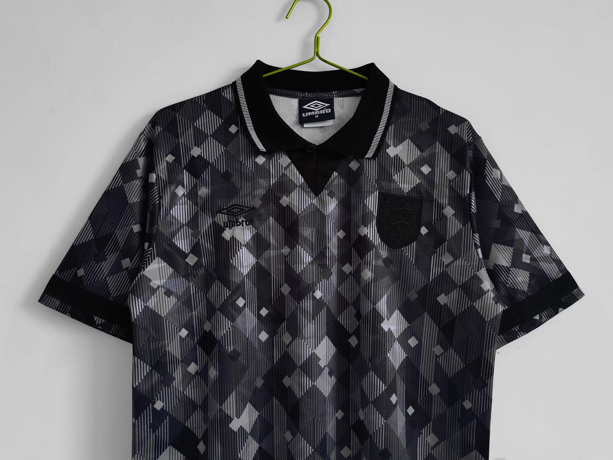 Retro England 1990 Black Jersey - UnitedFutballJersey