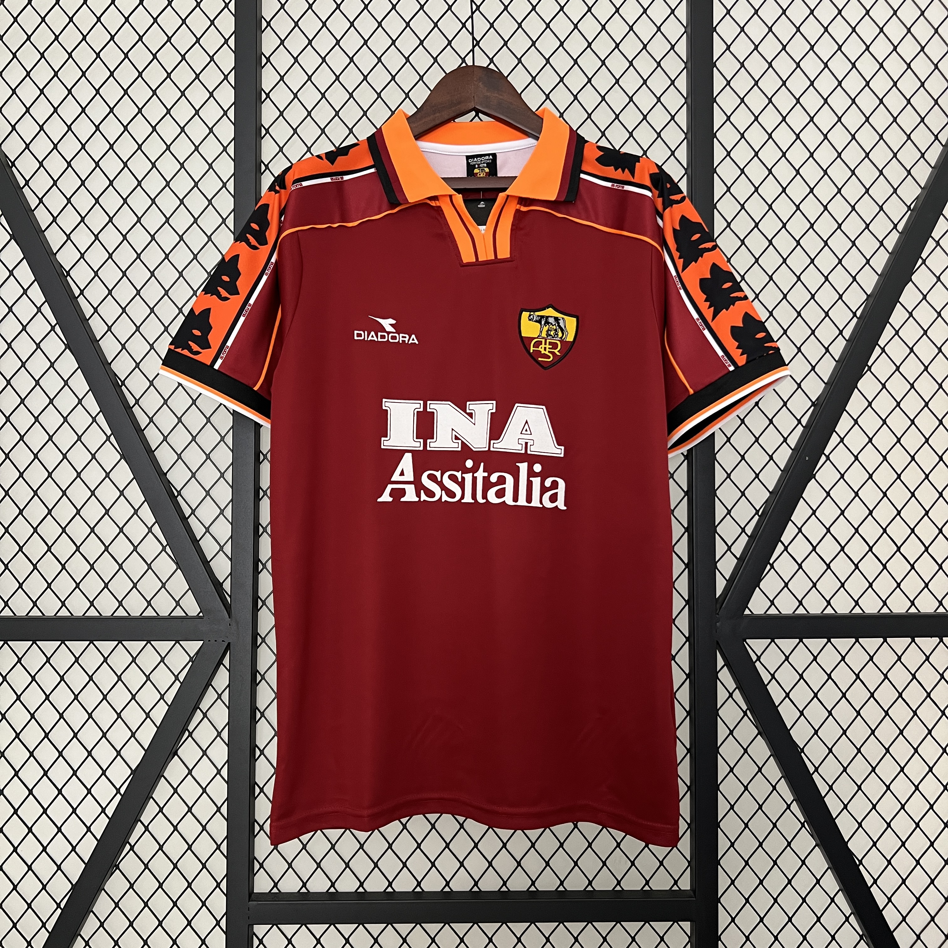 Retro Roma 1998-99 Home Jersey - UnitedFutballJersey