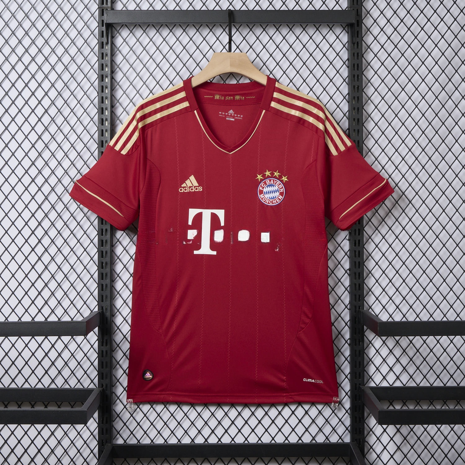 Retro Bayern Munich 2012-13 Home Jersey - UnitedFutballJersey