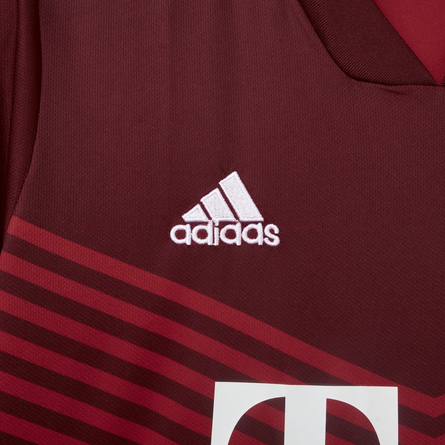 Retro Bayern Munich 2021-22 Home Jersey - UnitedFutballJersey