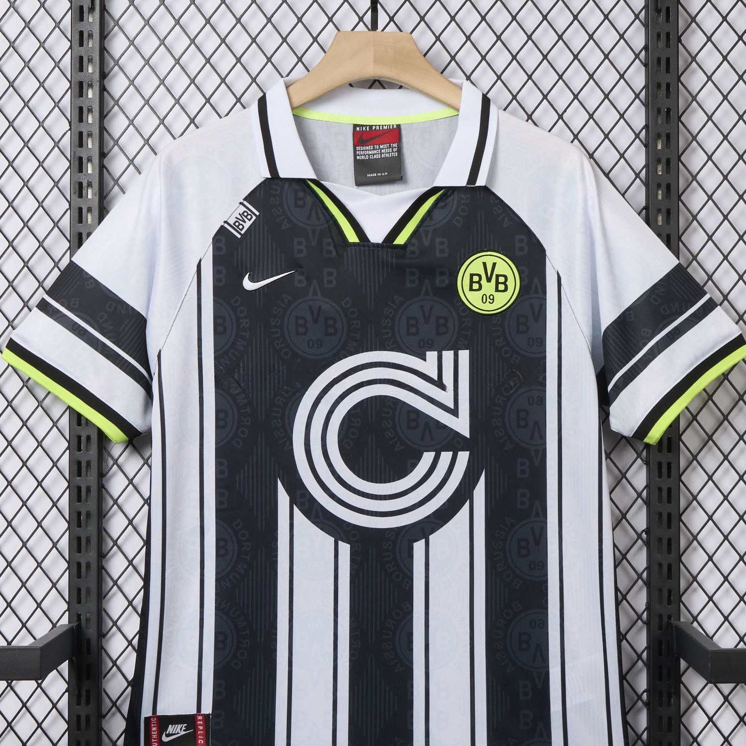 Retro Dortmund 1996-97 European Away Jersey - UnitedFutballJersey