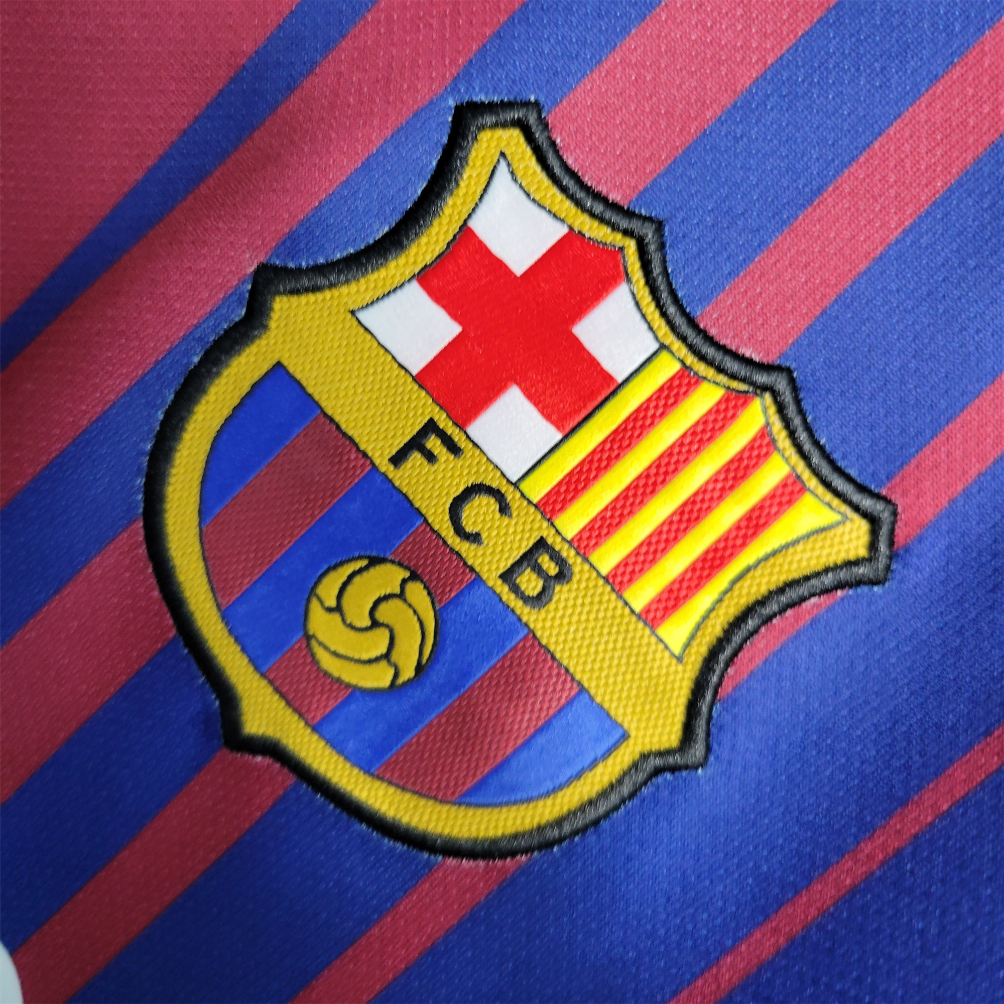 B.A.R.S.A Retro 17-18 Home Stadium Jersey - UnitedFutballJersey