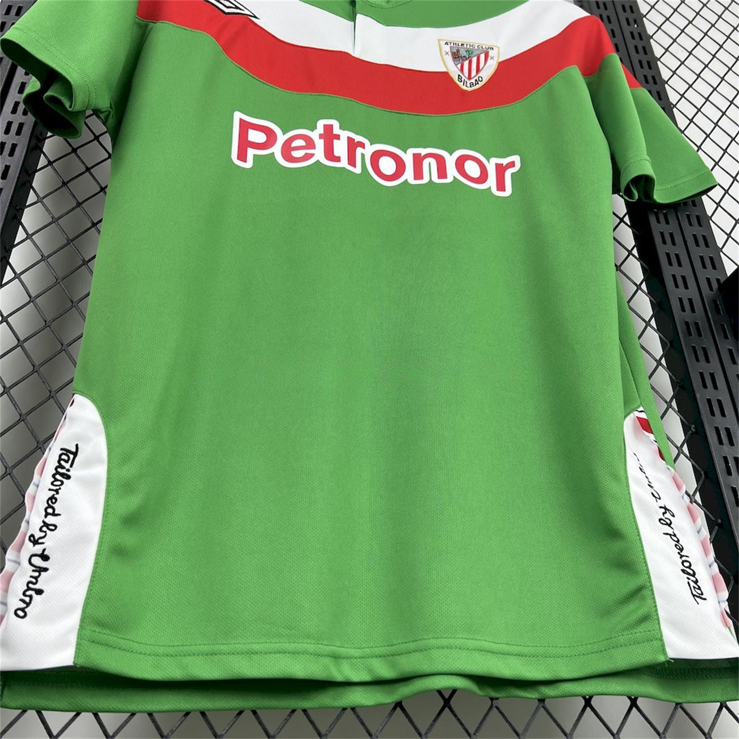 Retro Athletic Bilbao 2011-12 Away Jersey - UnitedFutballJersey