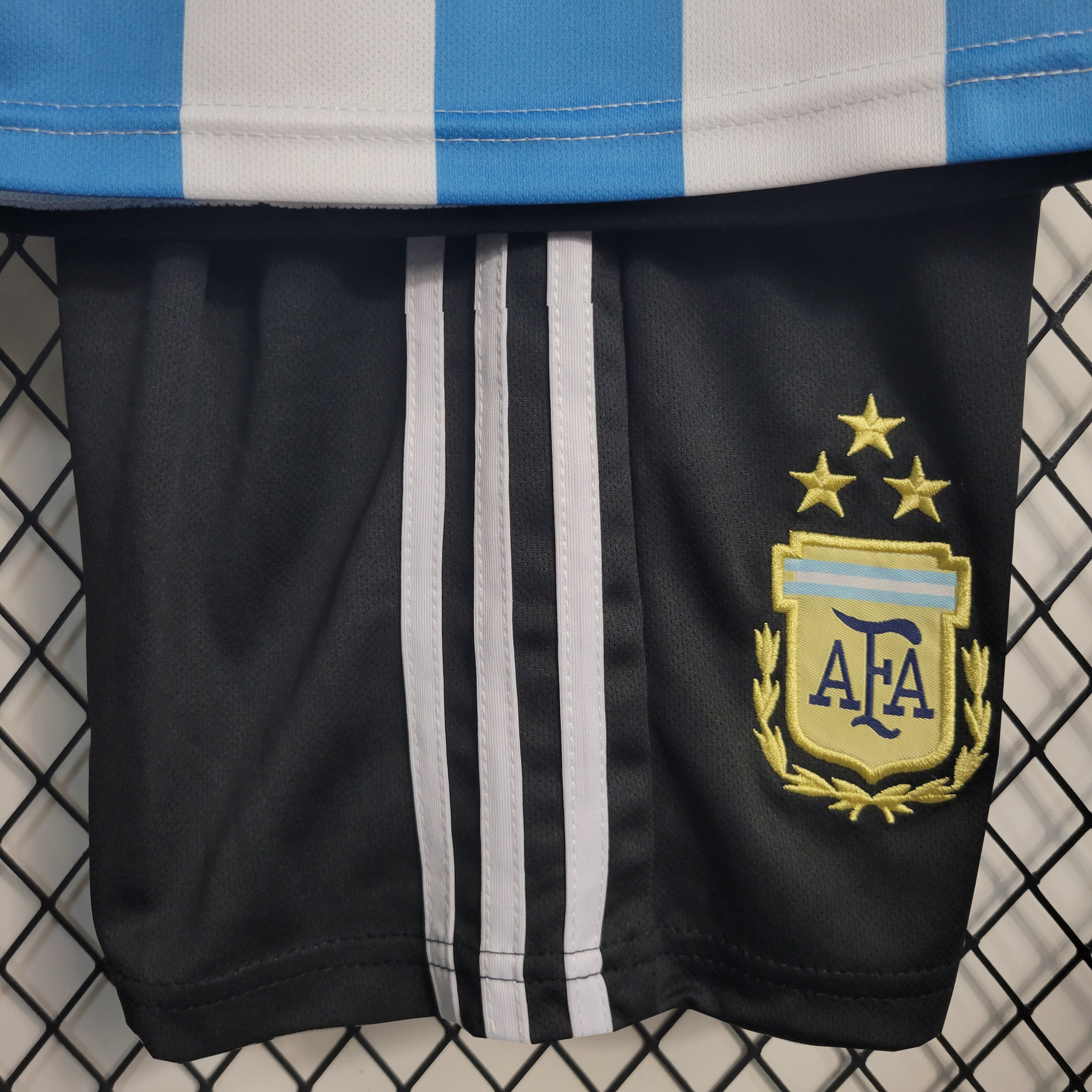 Argentina 3 Stars 22-23 Home Stadium Kids Kit ( with 2022 World Champions Patch ) - UnitedFutballJersey