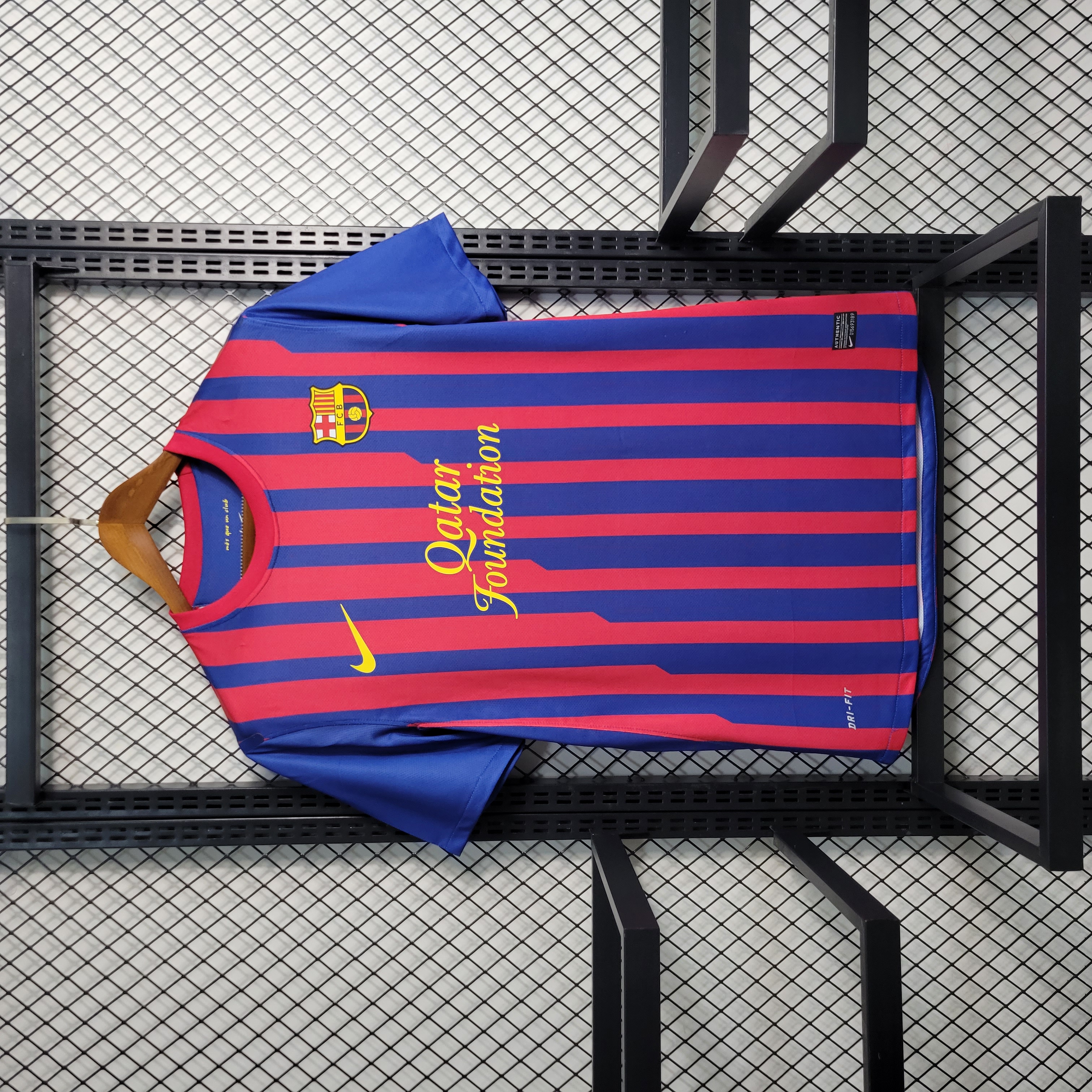 Retro Barcelona 11-12 Home Stadium Jersey - UnitedFutballJersey