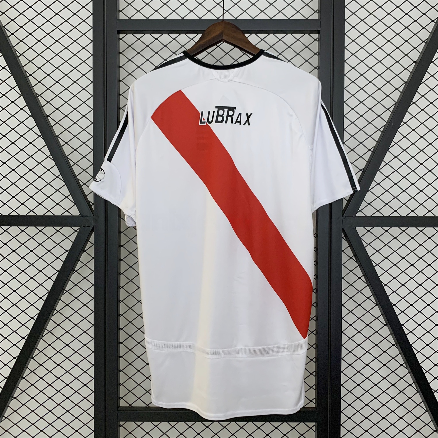 Retro River Plate 2006-07 Home Jersey - UnitedFutballJersey