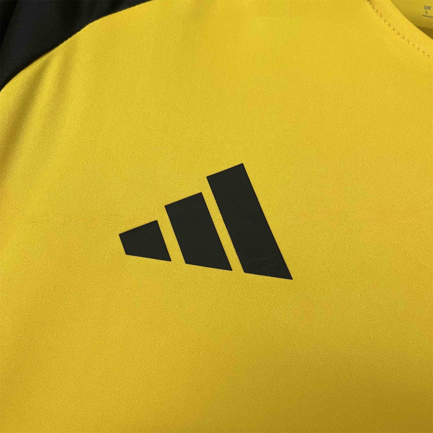 Atletico Mineiro 25-26 Yellow Pre-Match Training Unsponsored Jersey - Fans Version - UnitedFutballJersey