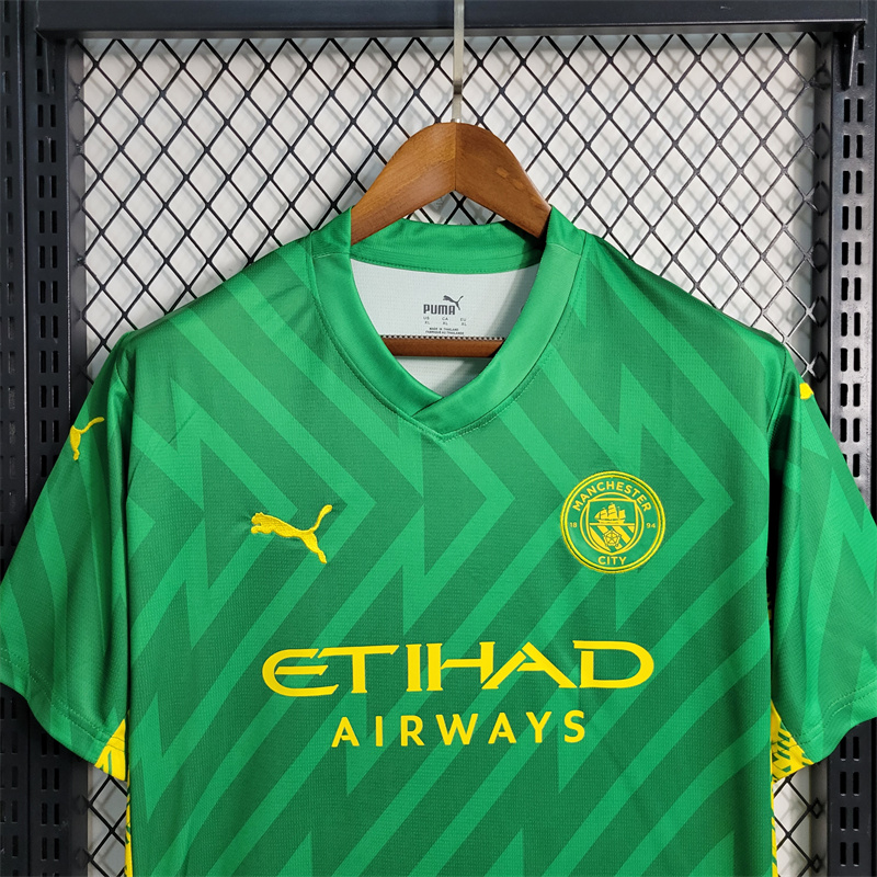 Manchester City 23-24 Green Goalkeeper Jersey - Fans Version - UnitedFutballJersey