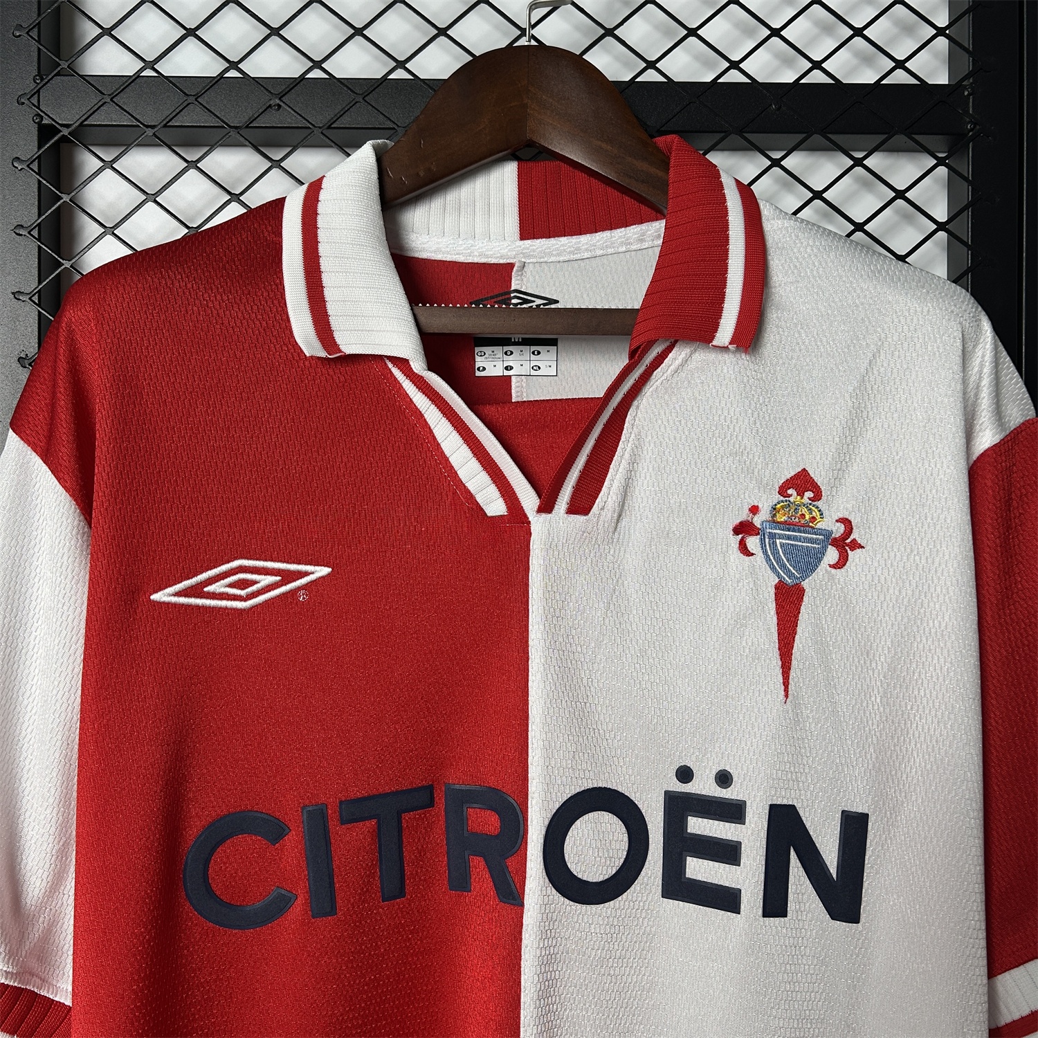 Retro Celta Vigo 2001-02 Away Jersey - UnitedFutballJersey
