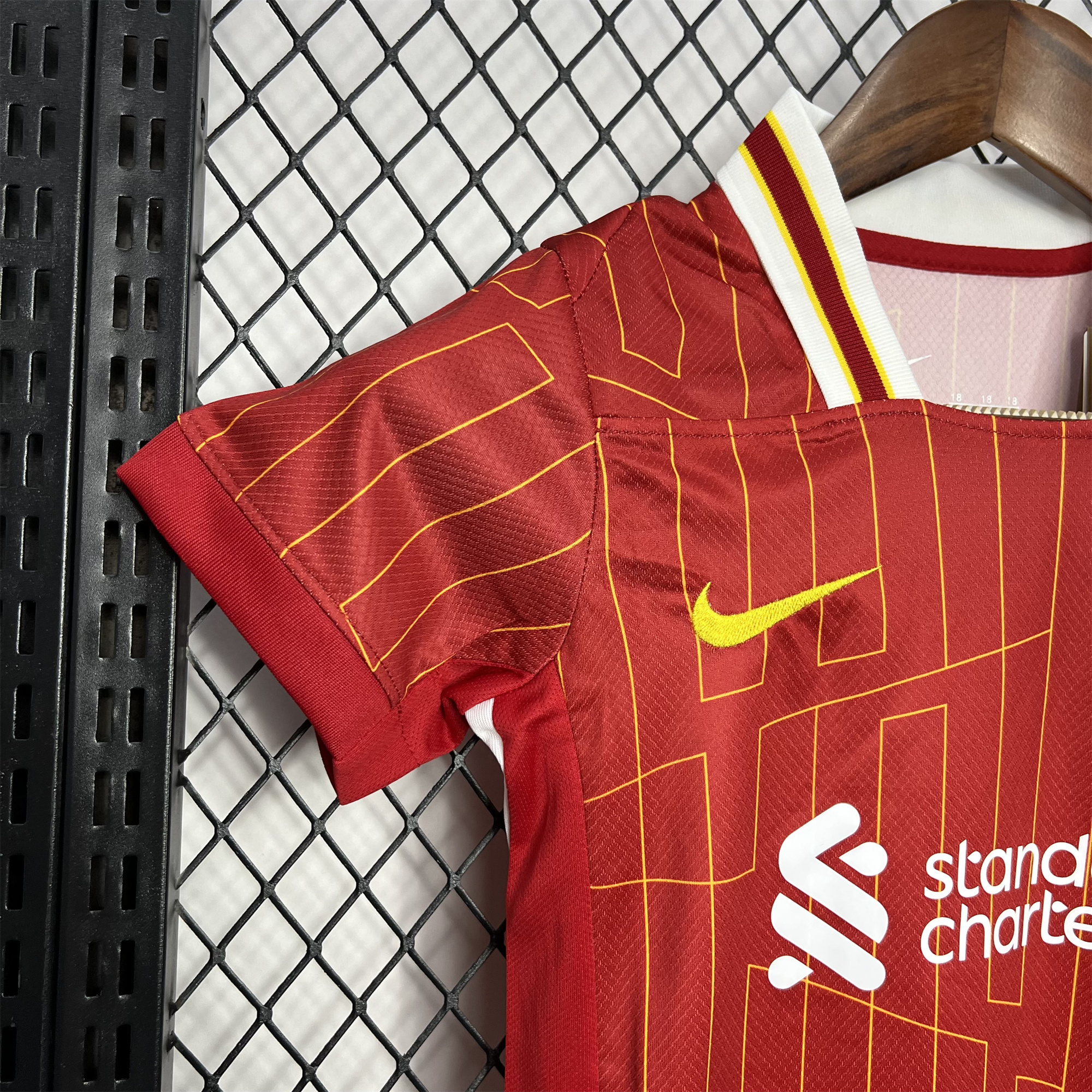 Liver.pool 24-25 Home Stadium Kids Kit - UnitedFutballJersey