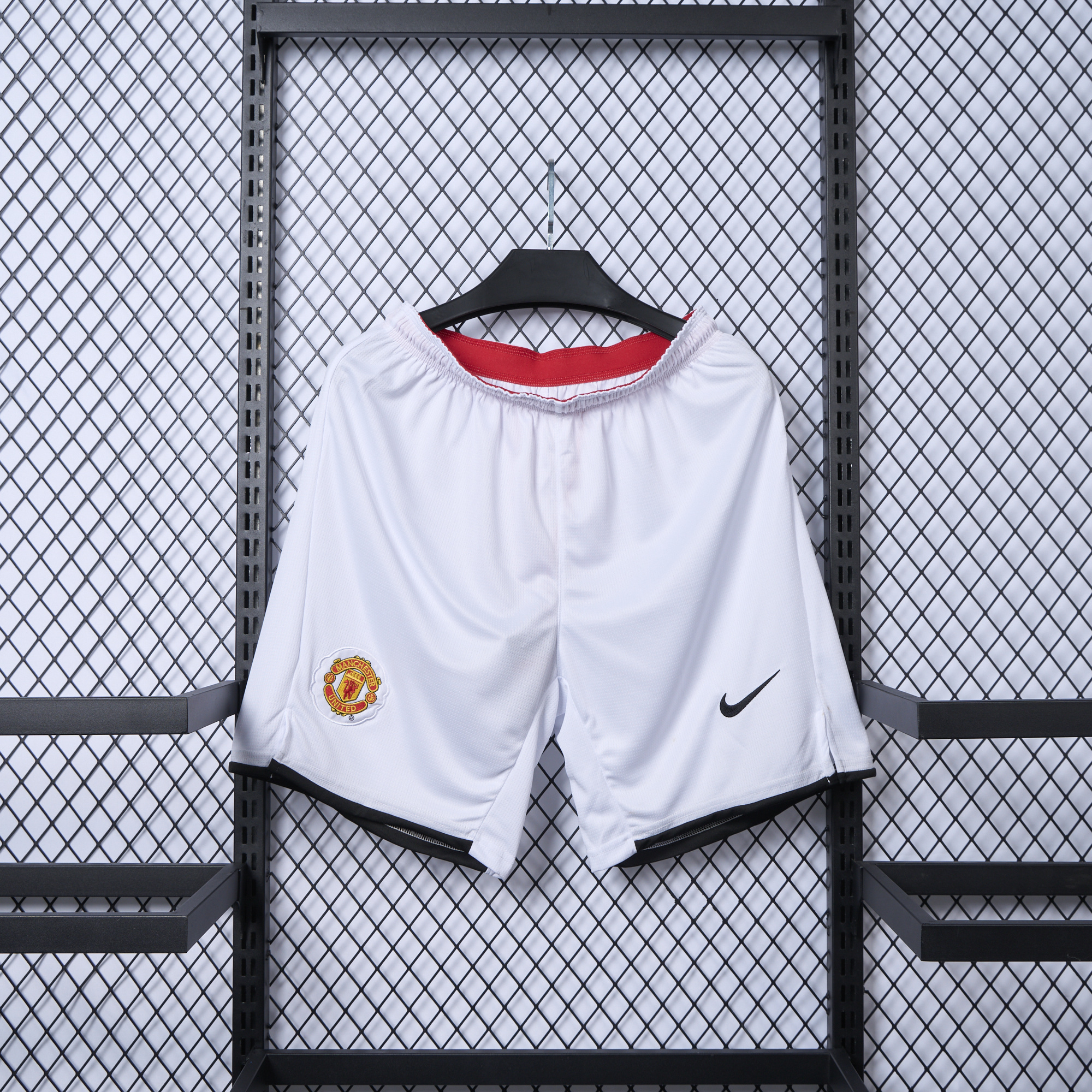 Retro Manchester United 2007-08 Home Shorts - UnitedFutballJersey