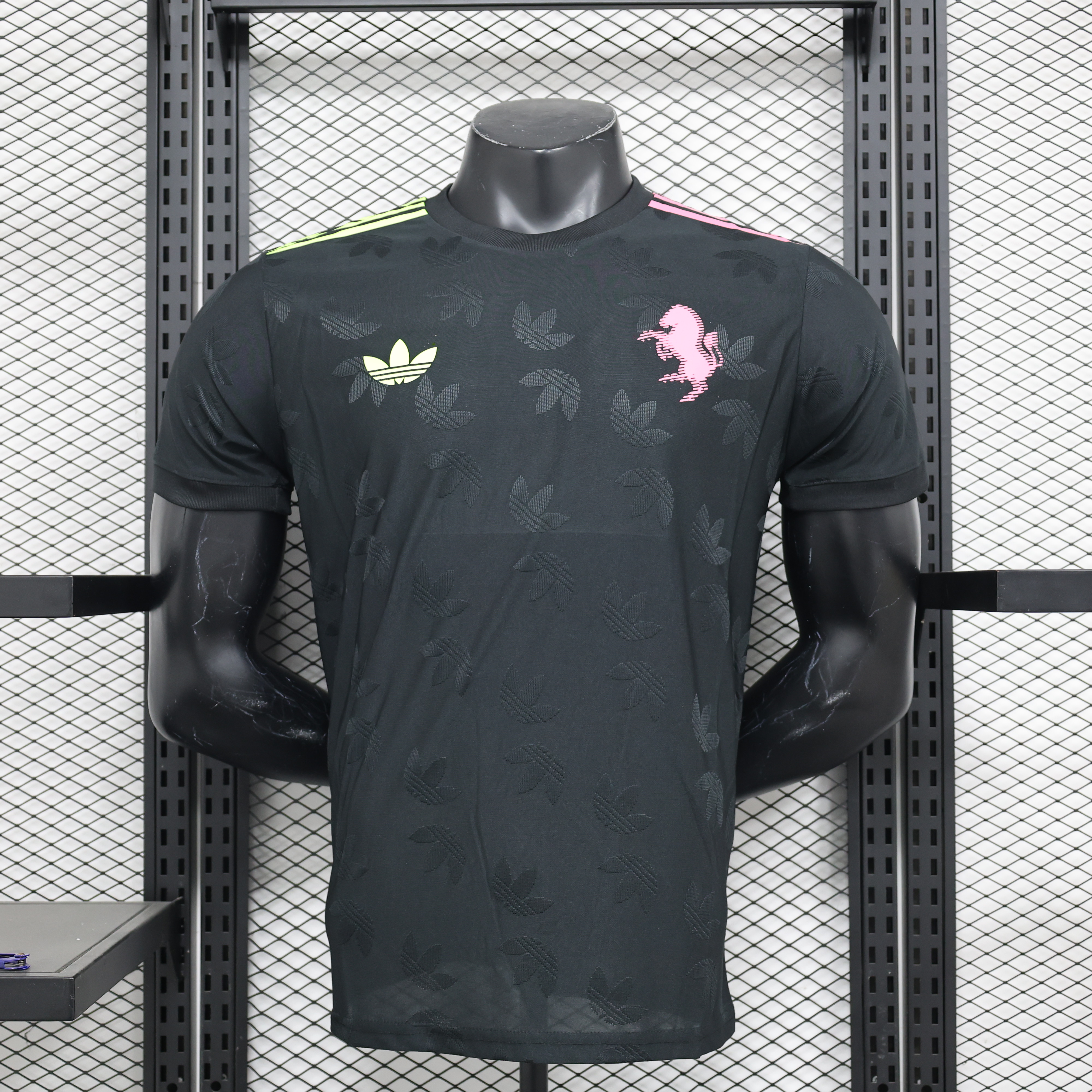 Juventus 24-25 Black Special Edition Jersey - Player Version - UnitedFutballJersey