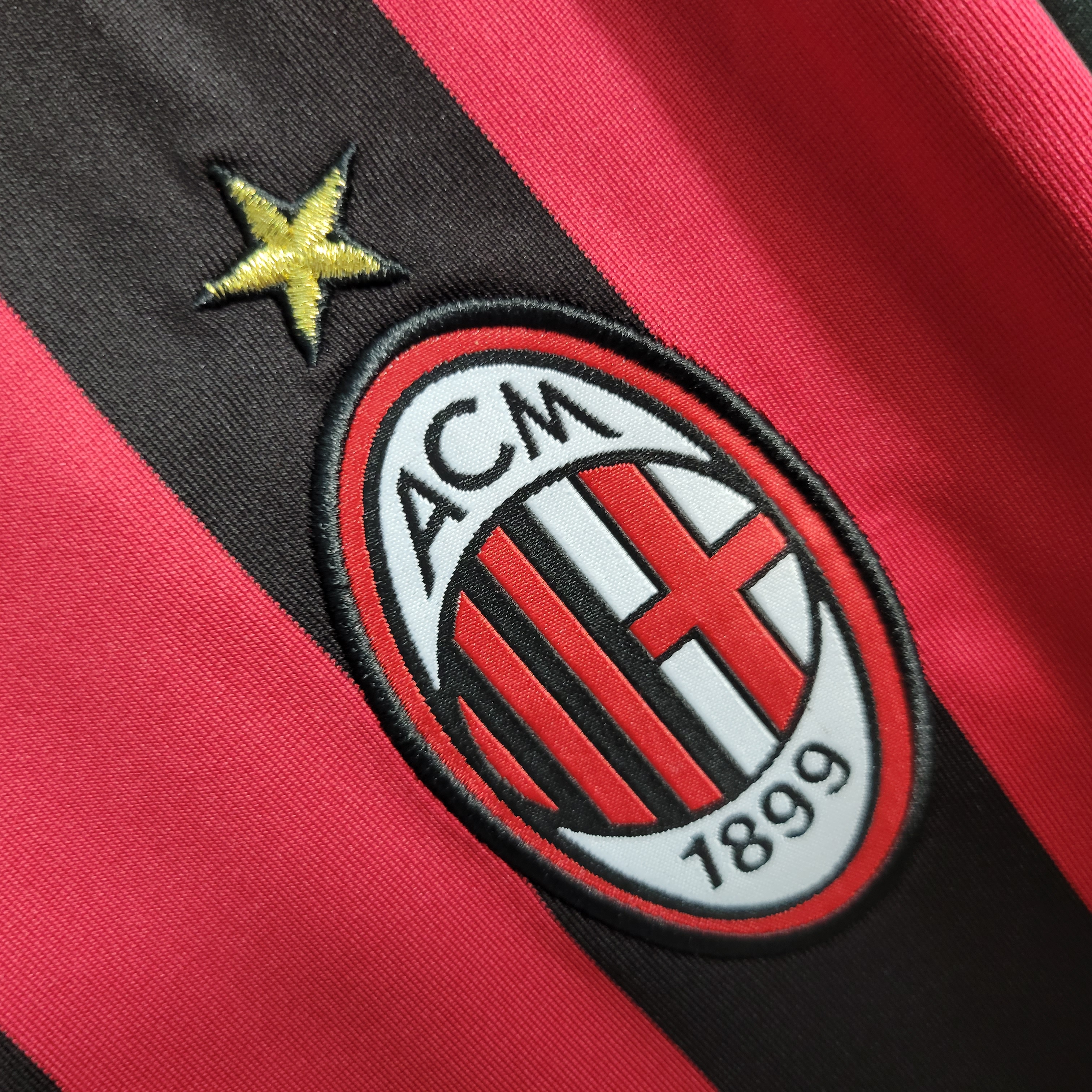 Retro AC Milan 2009-10 Home Stadium Long Sleeve Jersey - UnitedFutballJersey